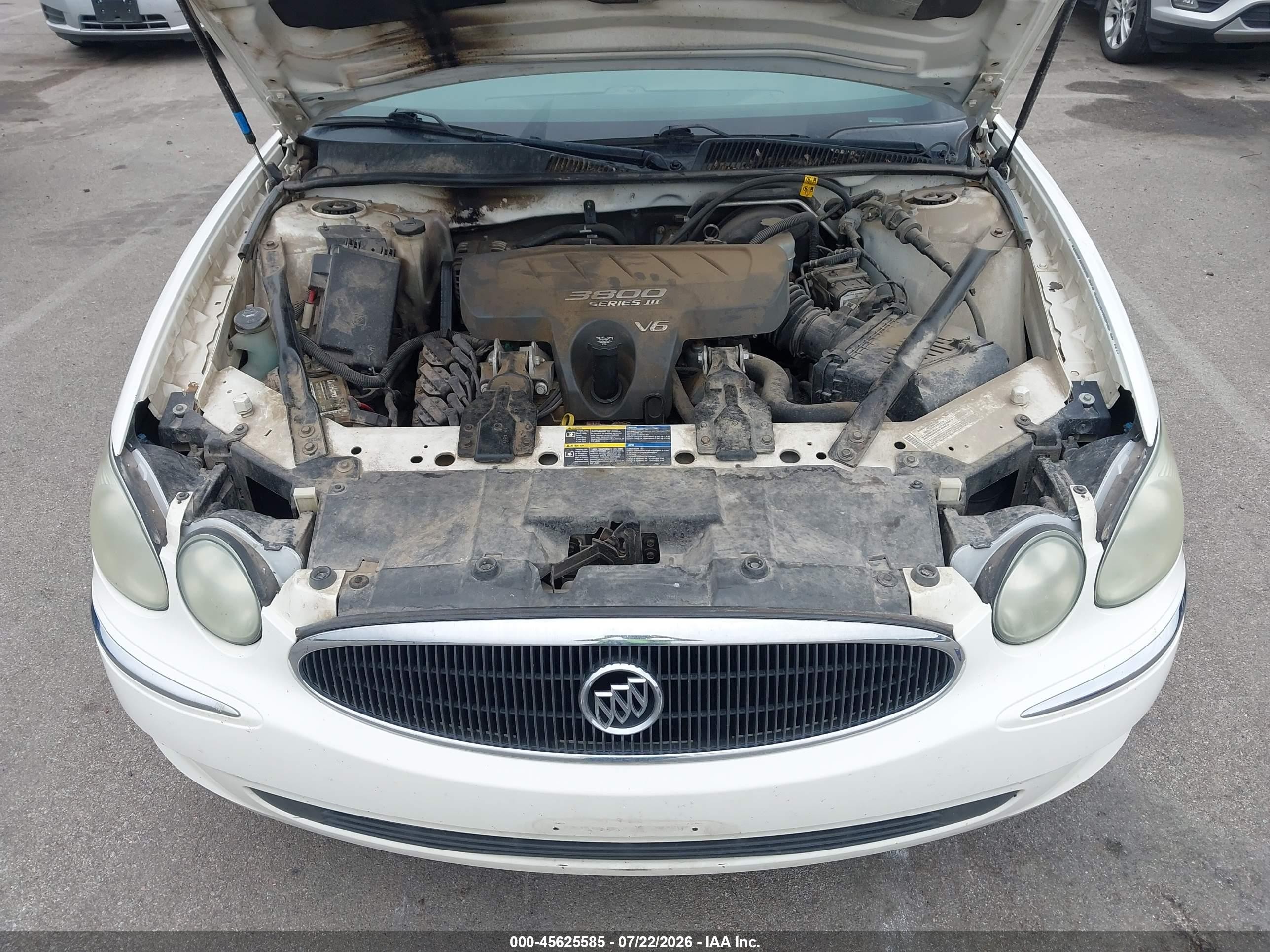 2005 Buick Lacrosse Cxl White vin: 2G4WD532751277941