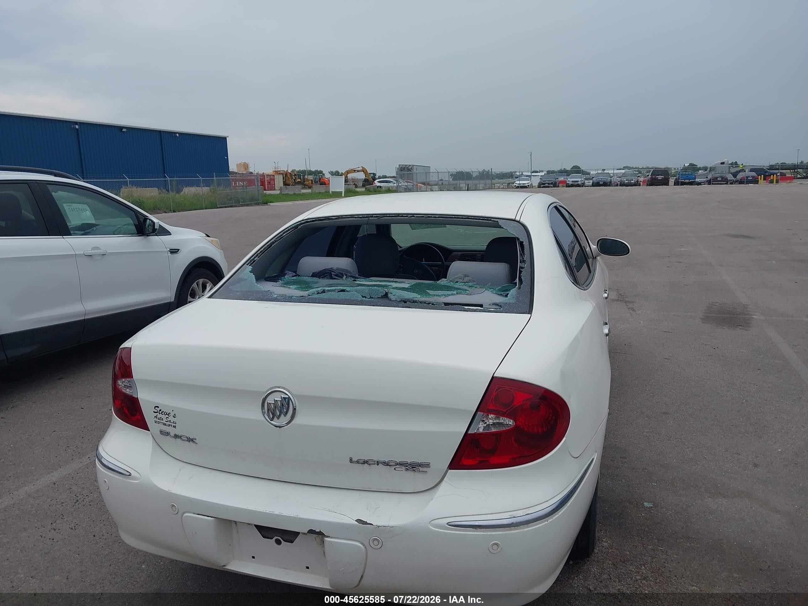 2005 Buick Lacrosse Cxl White vin: 2G4WD532751277941