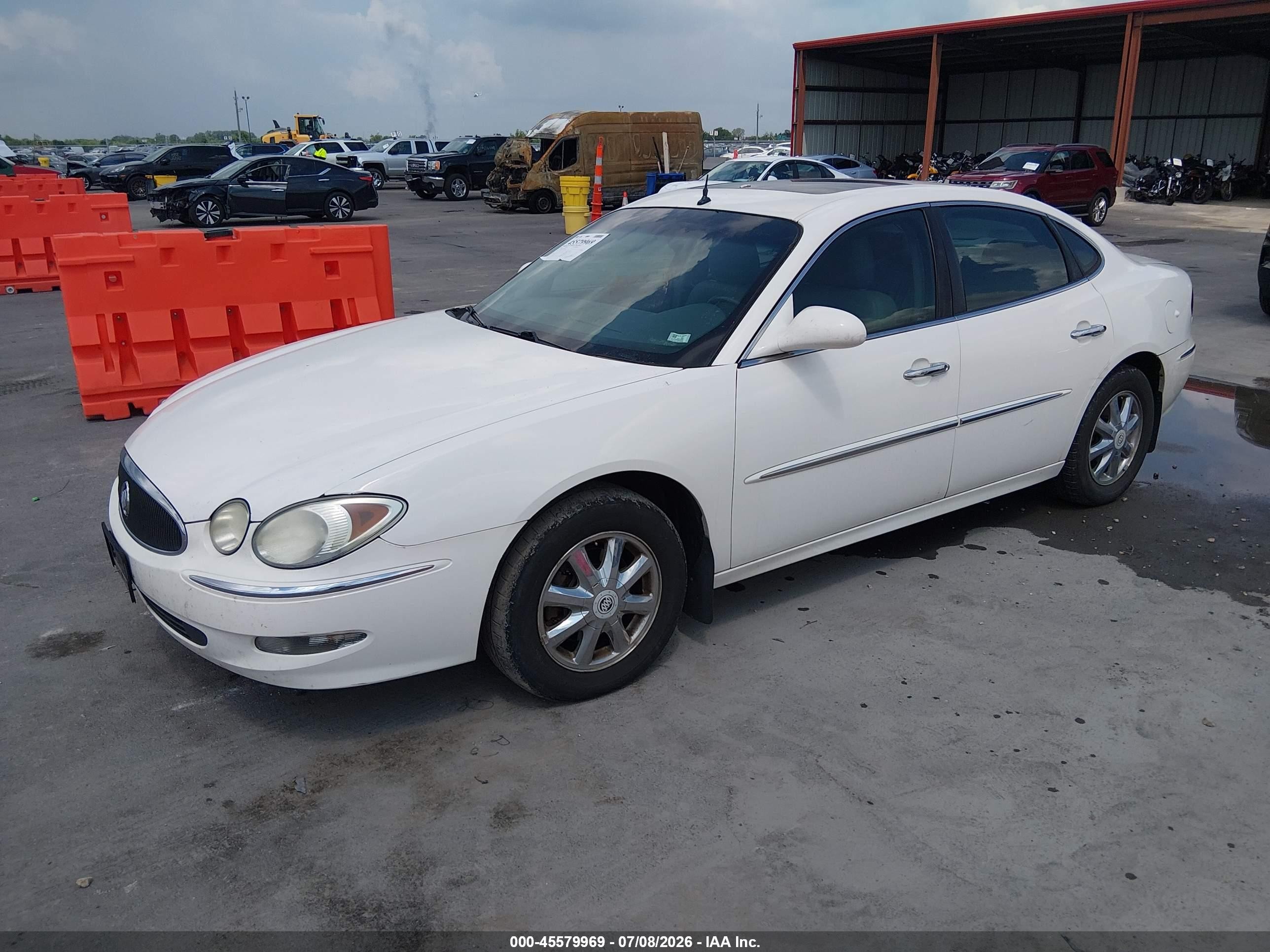 2005 Buick Lacrosse Cxl Белый vin: 2G4WD532951224805