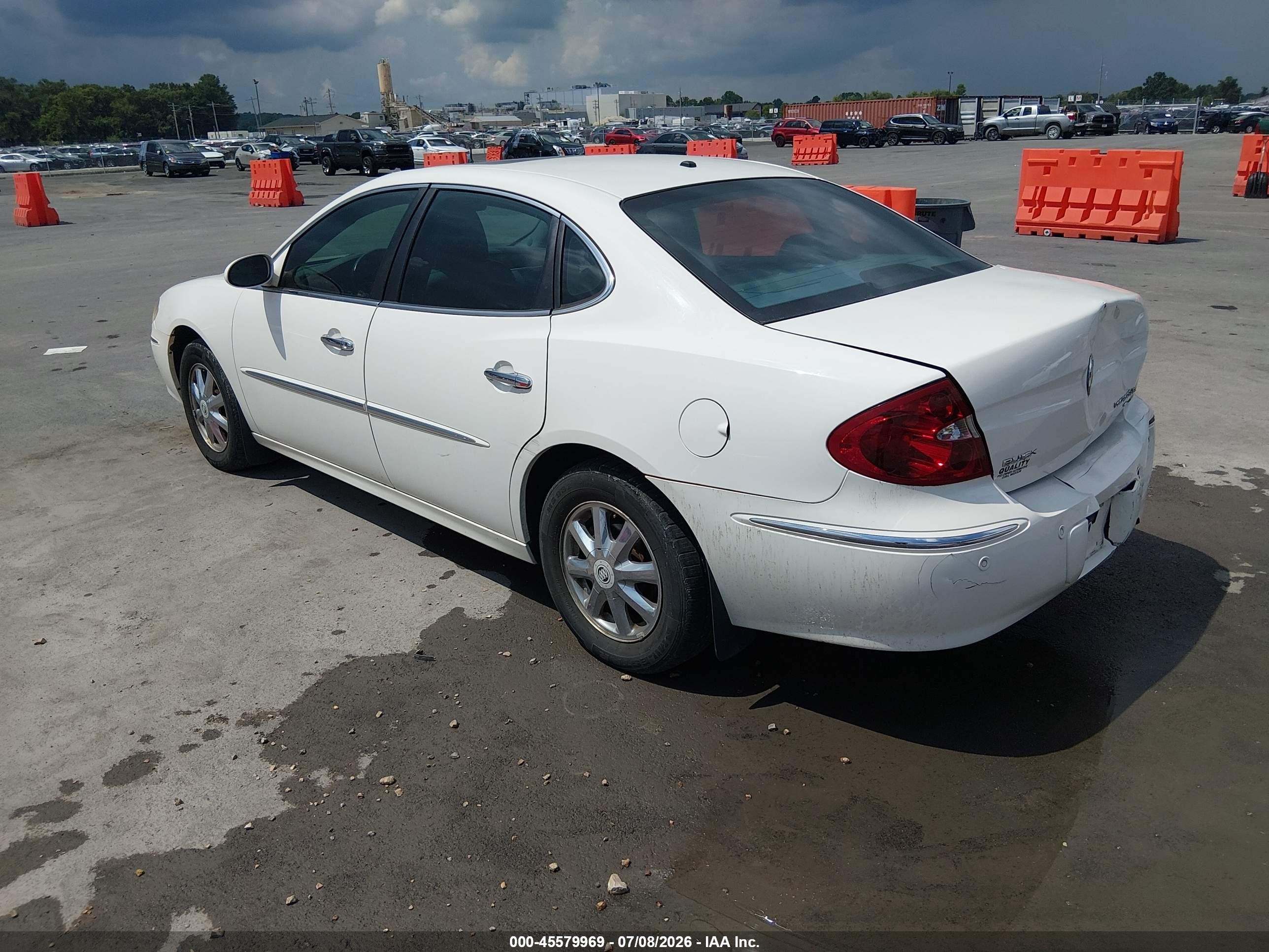 2005 Buick Lacrosse Cxl Белый vin: 2G4WD532951224805
