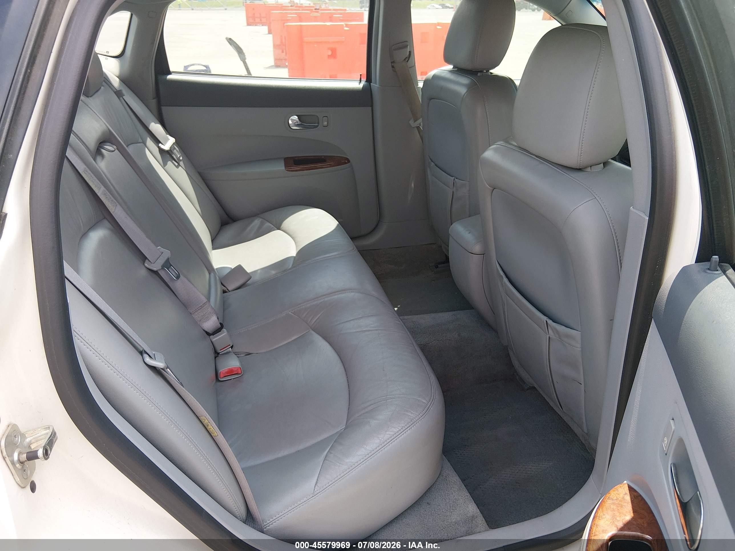 2005 Buick Lacrosse Cxl Белый vin: 2G4WD532951224805