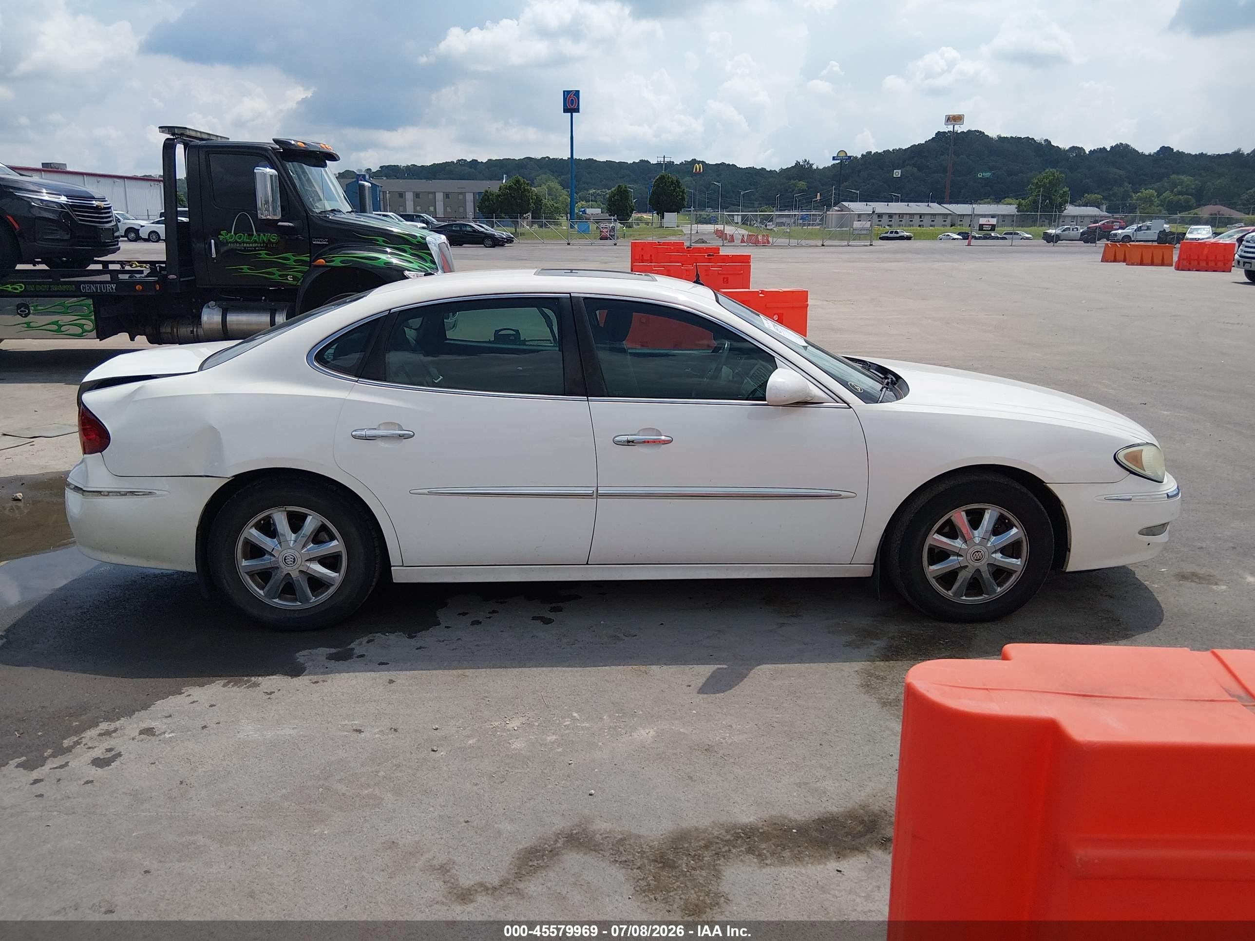 2005 Buick Lacrosse Cxl Белый vin: 2G4WD532951224805