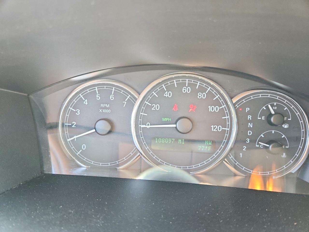 2005 Buick Lacrosse Cxl Red vin: 2G4WD532951247730