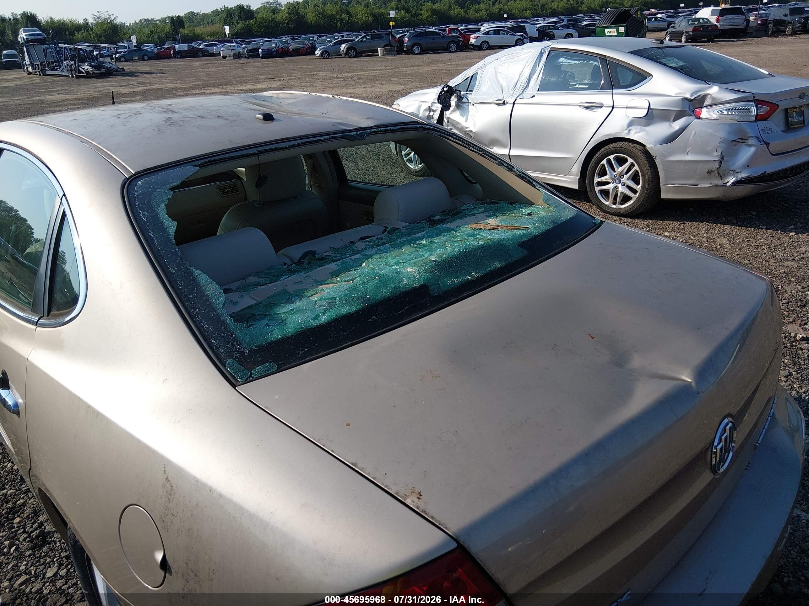 2005 Buick Lacrosse Cxl Champagne vin: 2G4WD532951268416