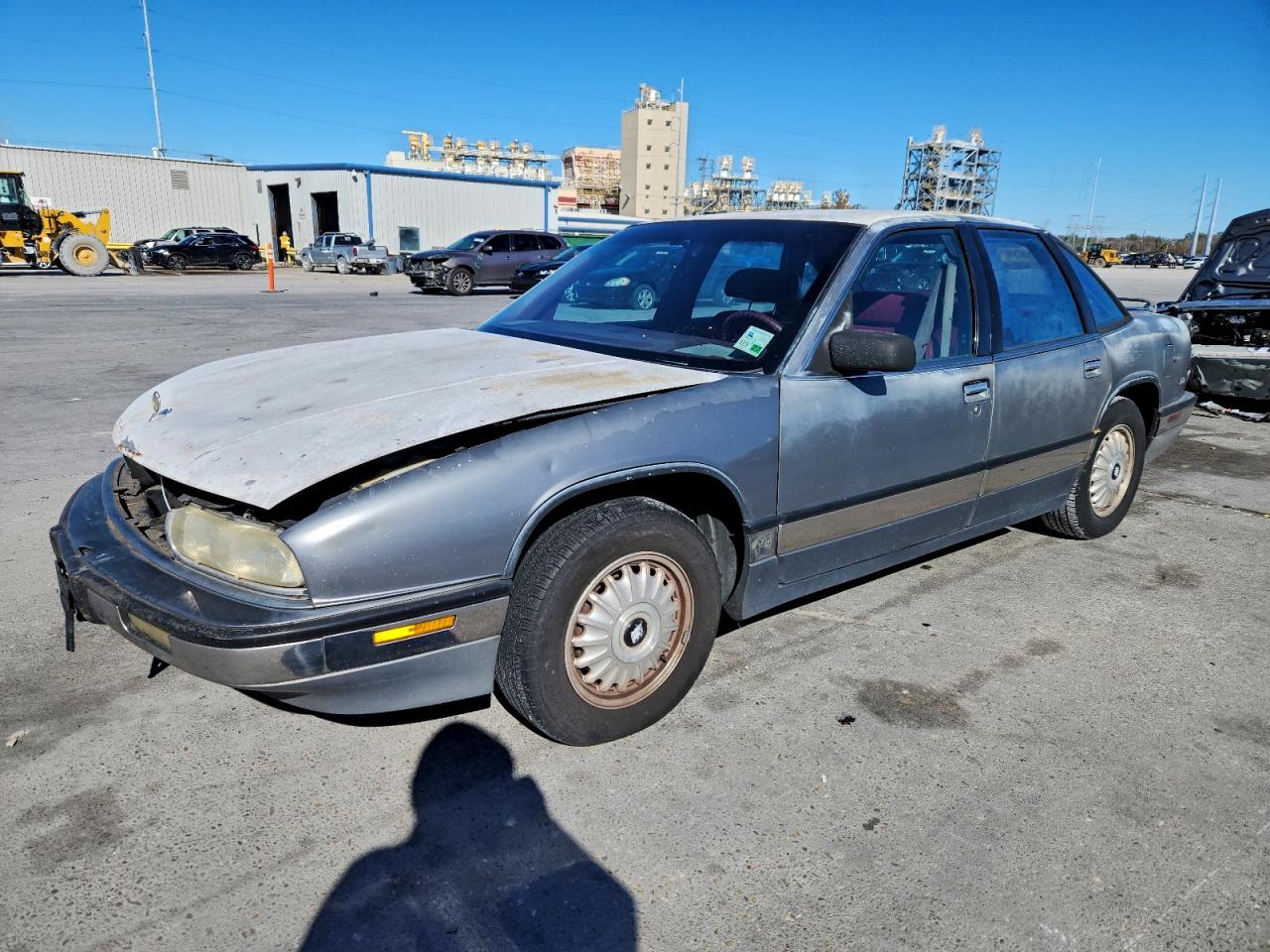 1992 Buick Regal Limited Silver vin: 2G4WD54L0N1421501