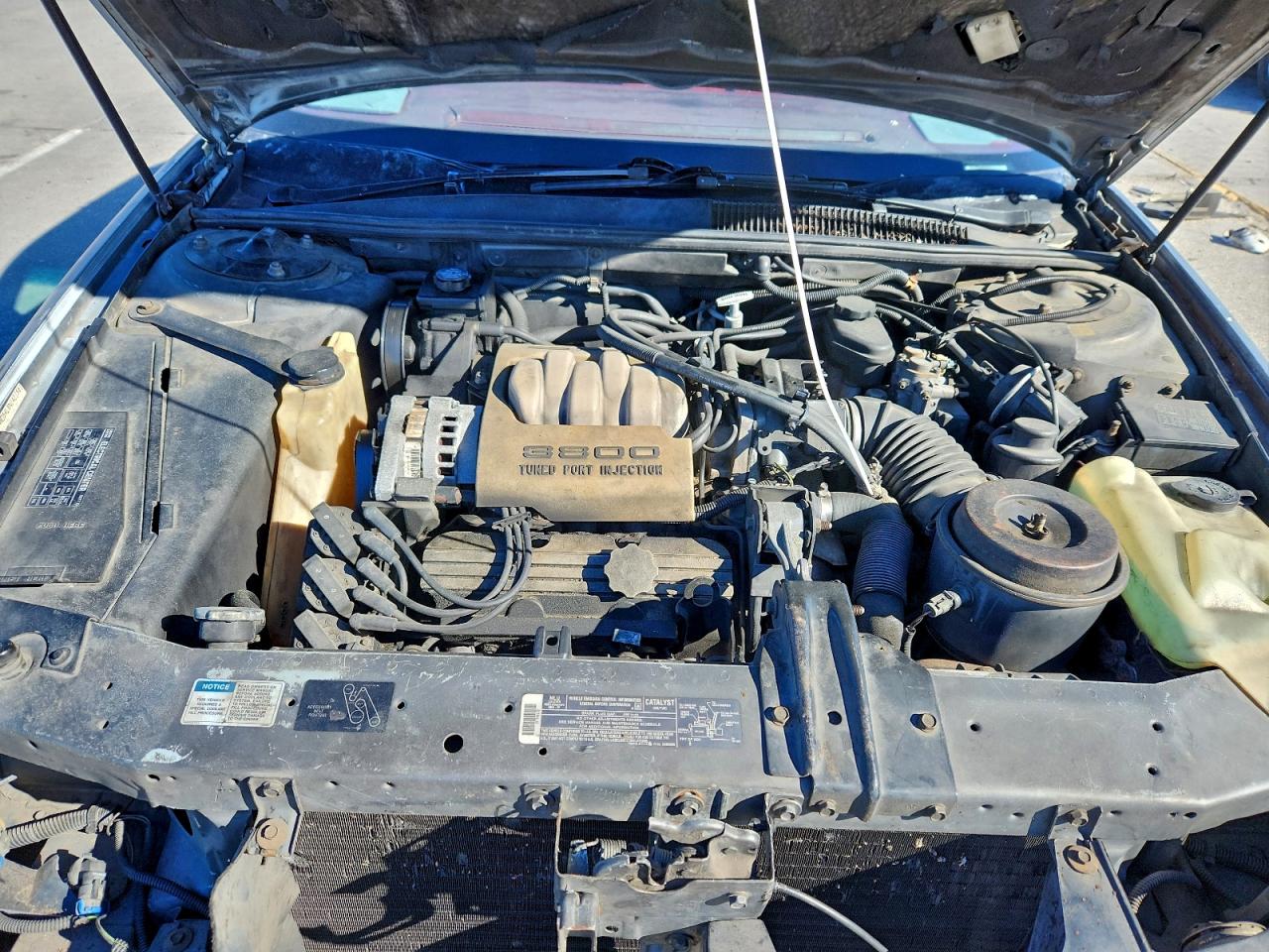 1992 Buick Regal Limited Silver vin: 2G4WD54L0N1421501