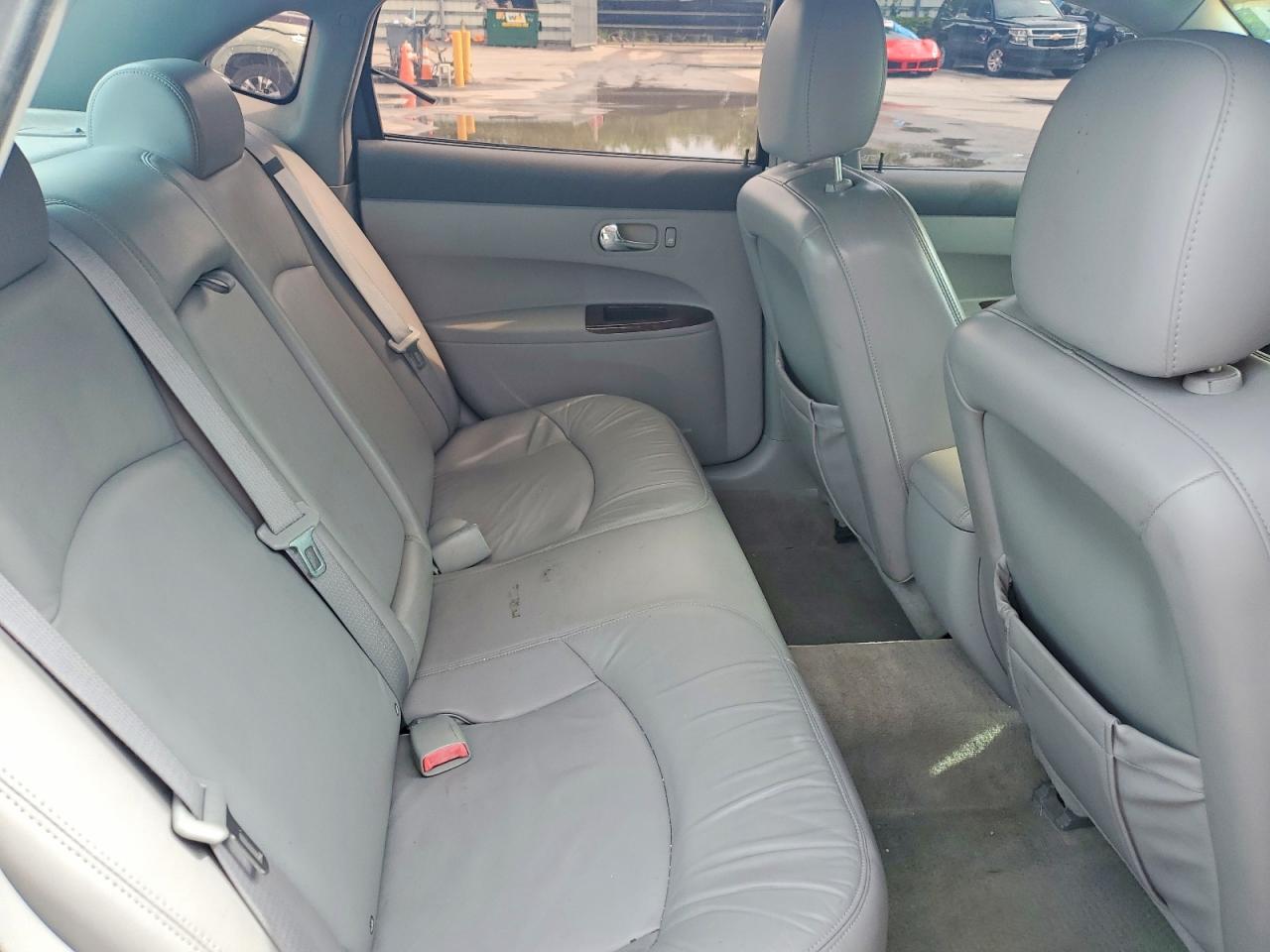 2007 Buick Lacrosse Cxl Blue vin: 2G4WD552571178177
