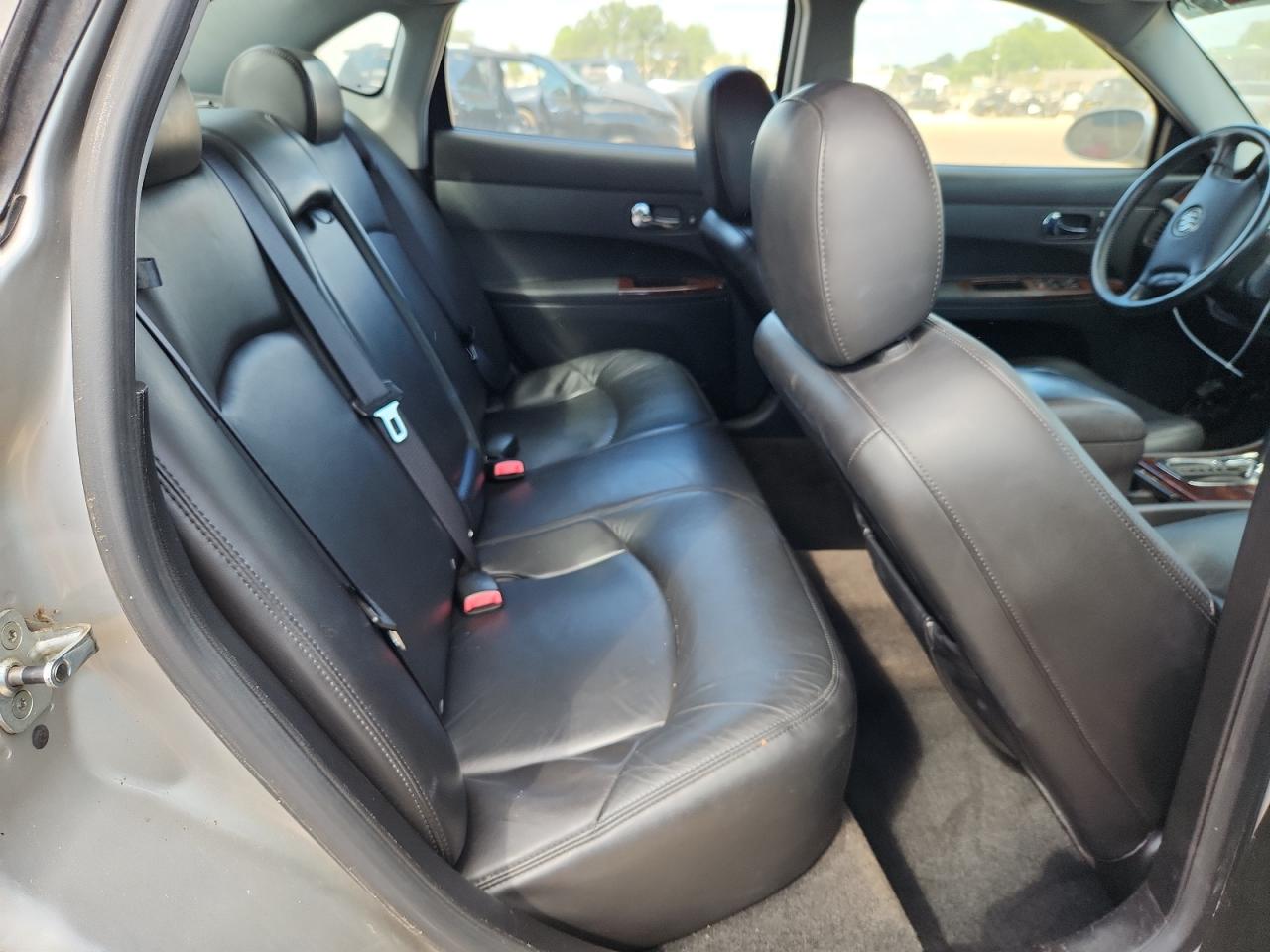 2007 Buick Lacrosse Cxl Silver vin: 2G4WD552771173904