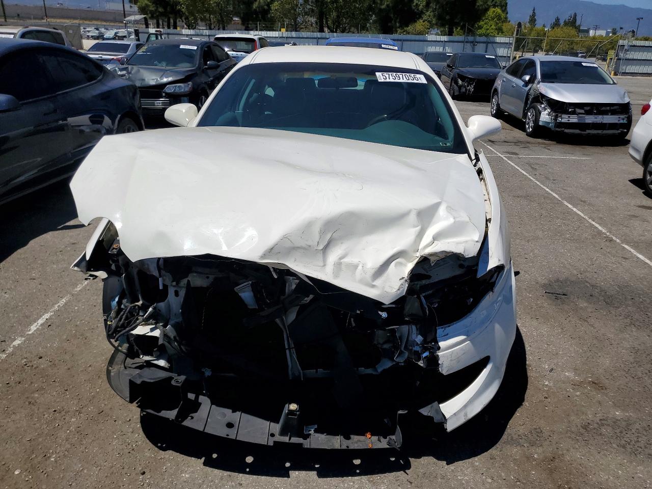 2007 Buick Lacrosse Cxl White vin: 2G4WD552871114392
