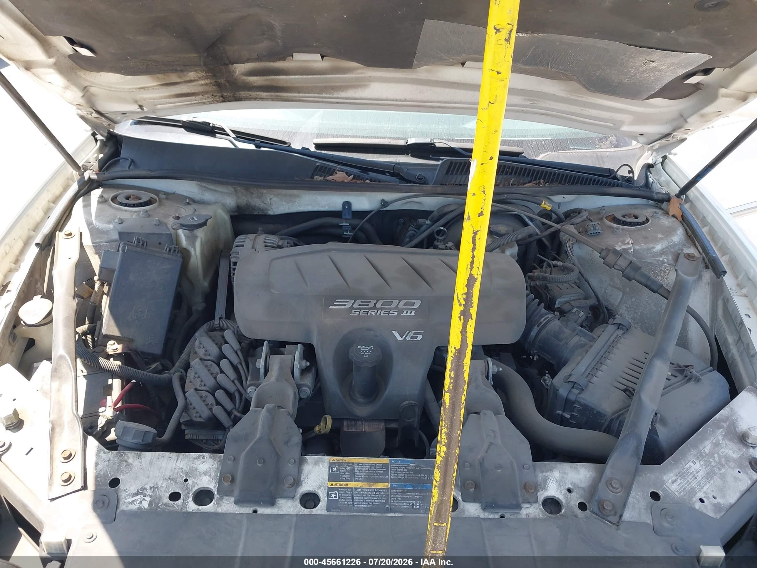 2005 Buick Lacrosse Cxl Белый vin: 2G4WD562151348837
