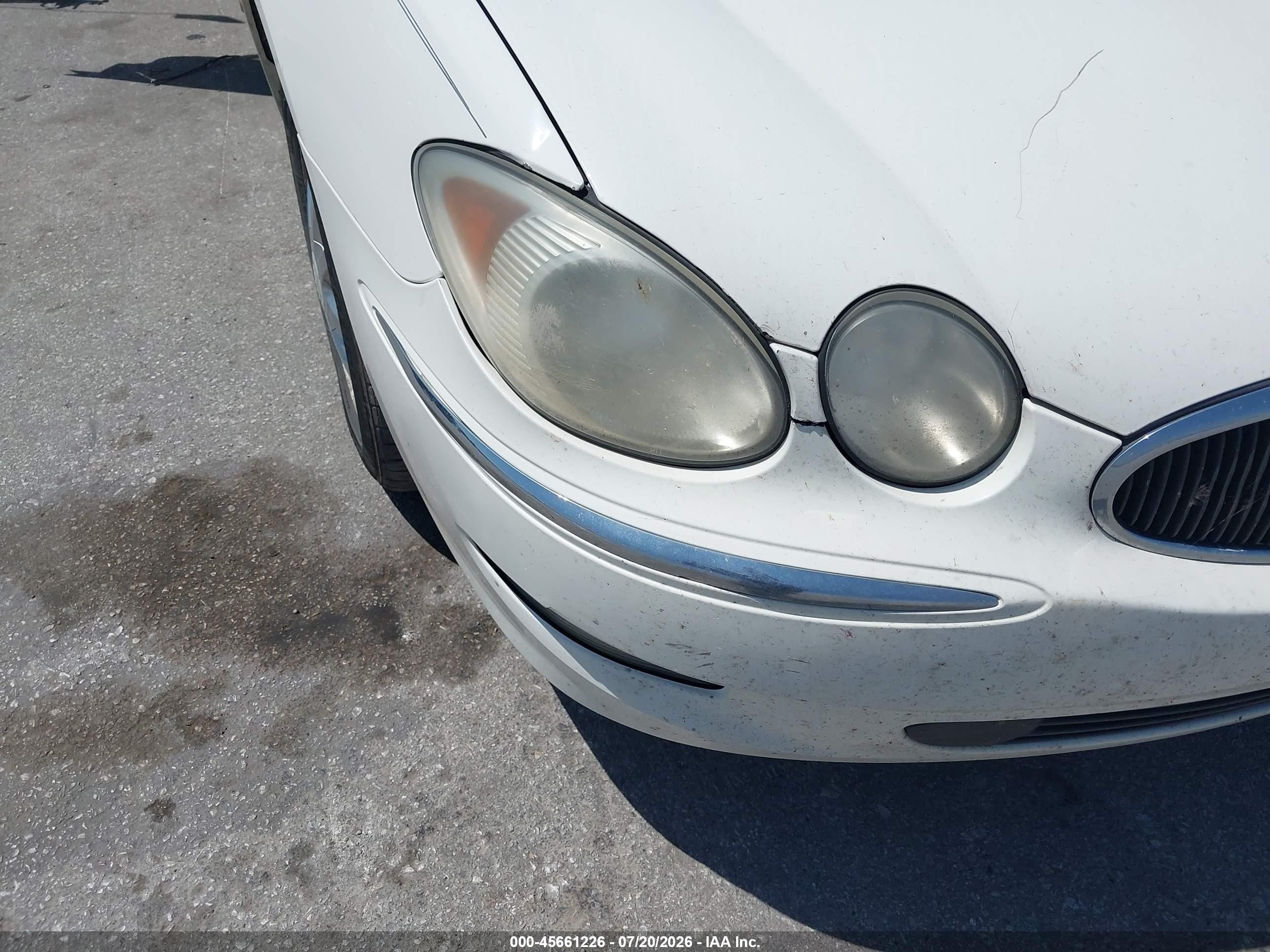 2005 Buick Lacrosse Cxl Белый vin: 2G4WD562151348837