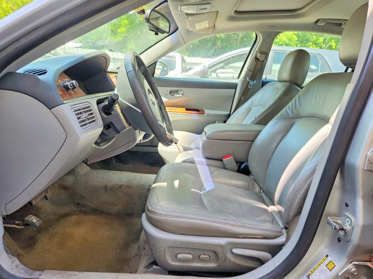 2005 Buick Lacrosse Cxl Silver vin: 2G4WD562351269234