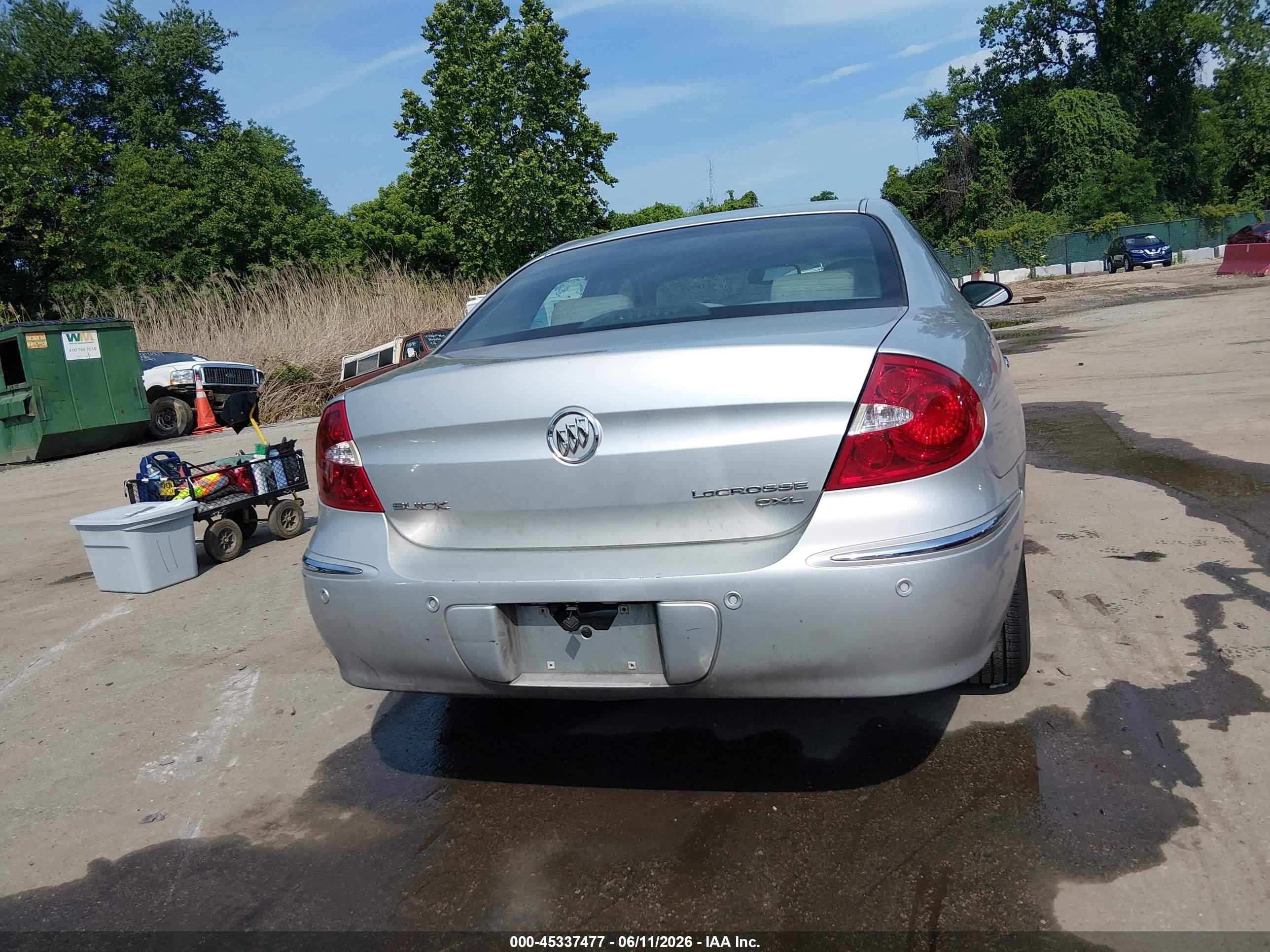 2005 Buick Lacrosse Cxl Silver vin: 2G4WD562751332688