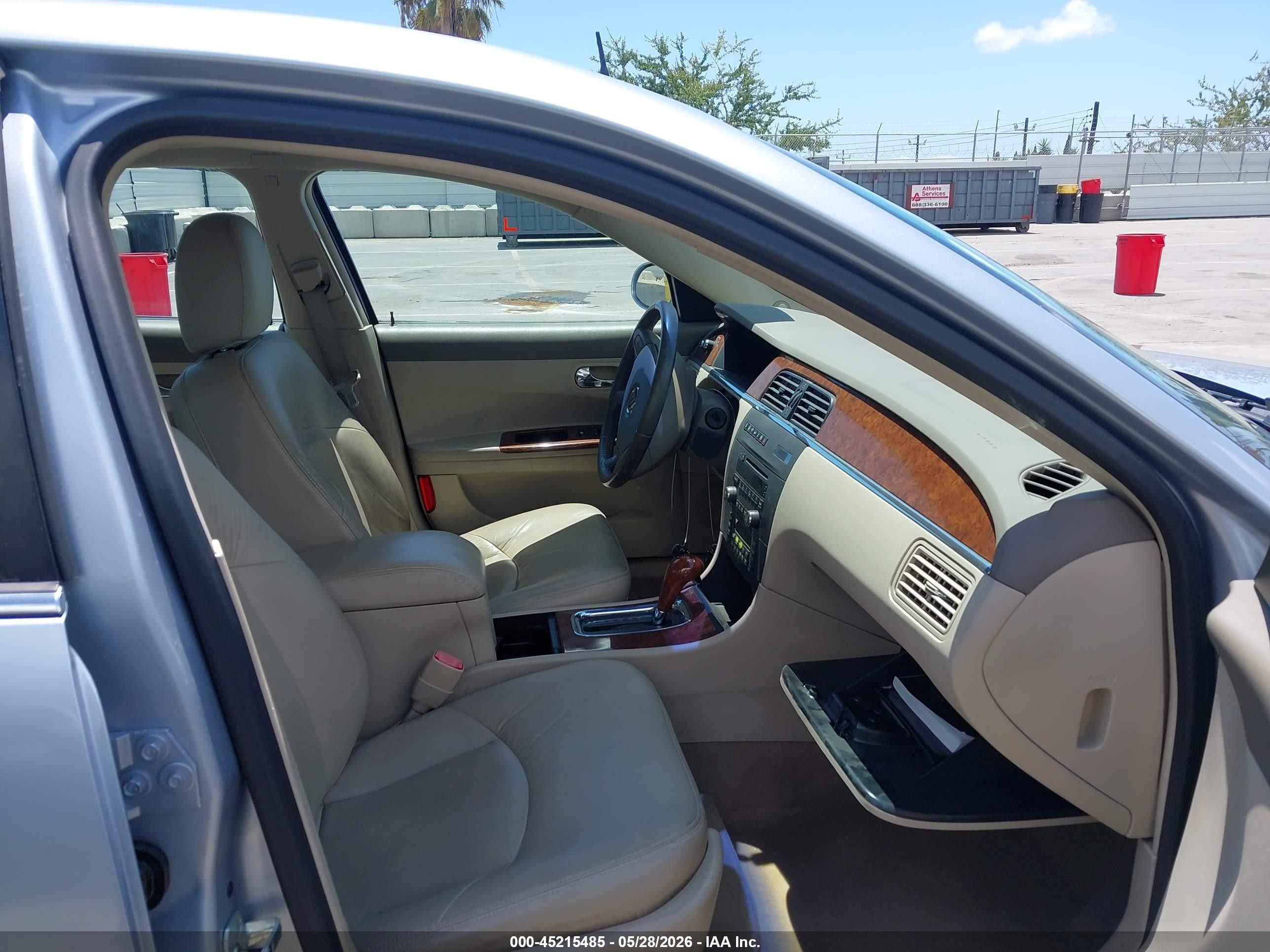 2005 Buick Lacrosse Cxl Silver vin: 2G4WD562851330187