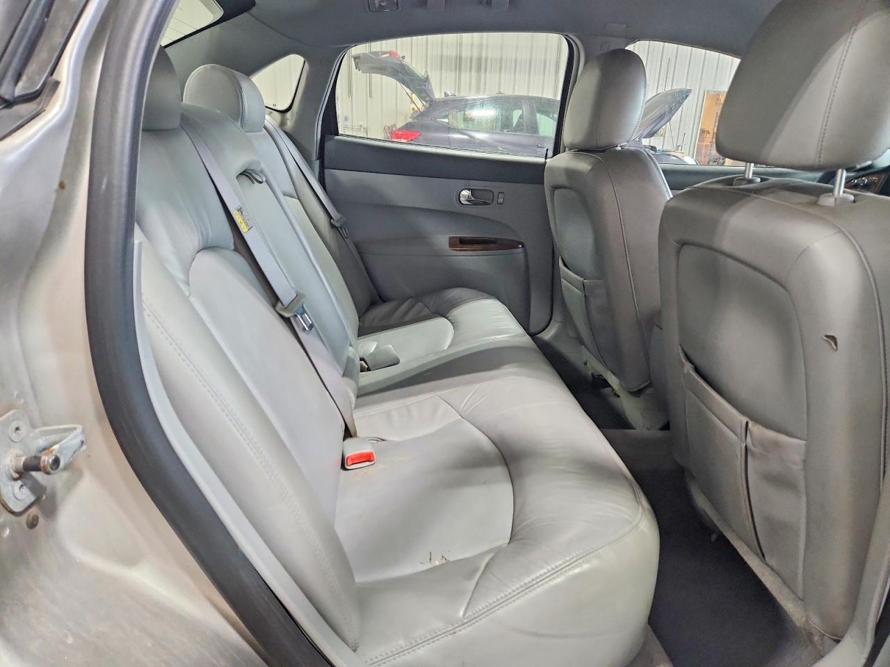 2006 Buick Lacrosse Cxl Silver vin: 2G4WD582061189789