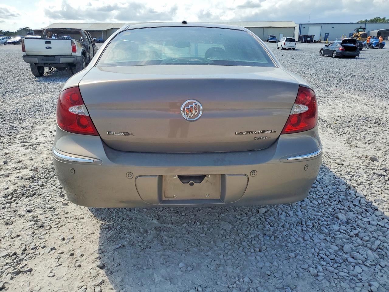 2007 Buick Lacrosse Cxl Beige vin: 2G4WD582071124152