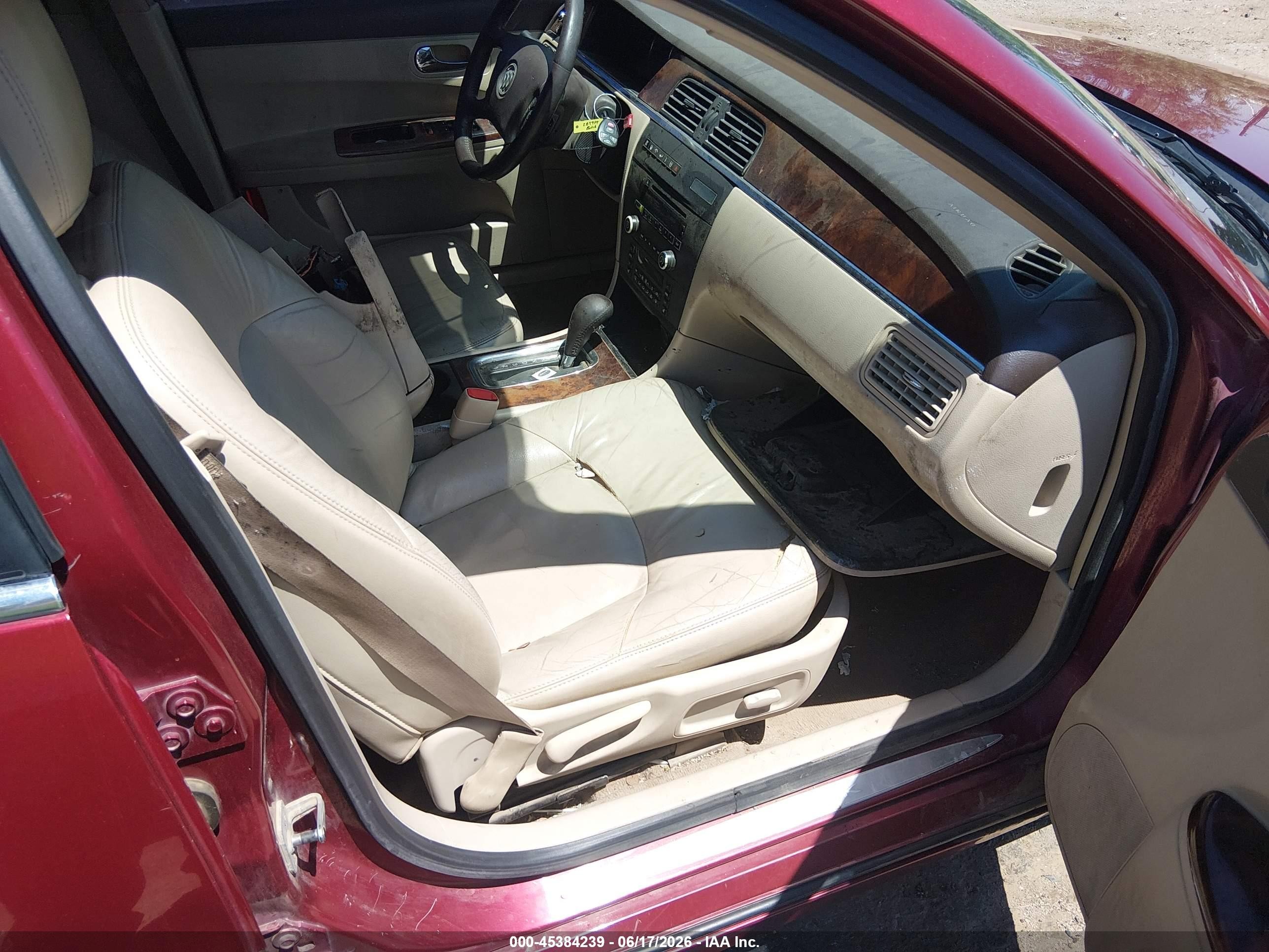 2008 Buick Lacrosse Cxl Red vin: 2G4WD582081285988