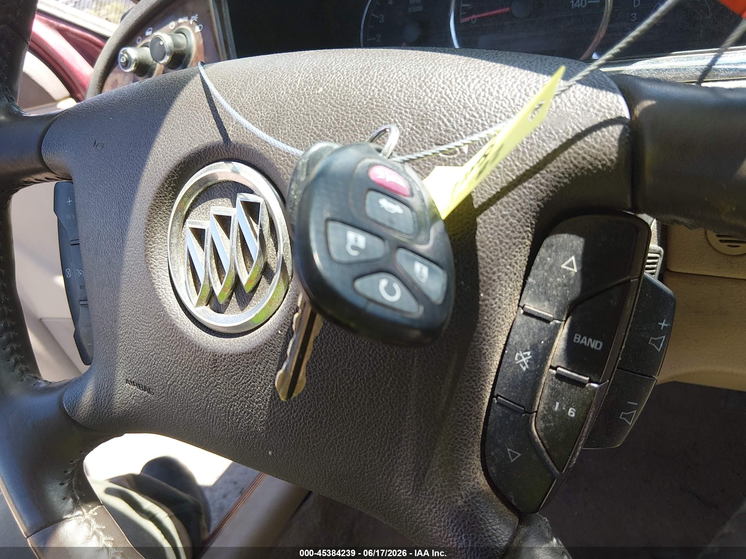 2008 Buick Lacrosse Cxl Red vin: 2G4WD582081285988