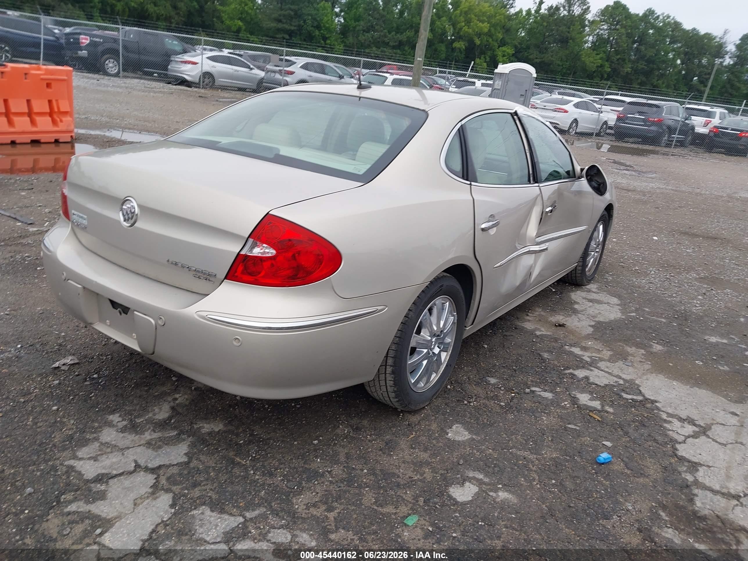 2009 Buick Lacrosse Cxl Gold vin: 2G4WD582091266245