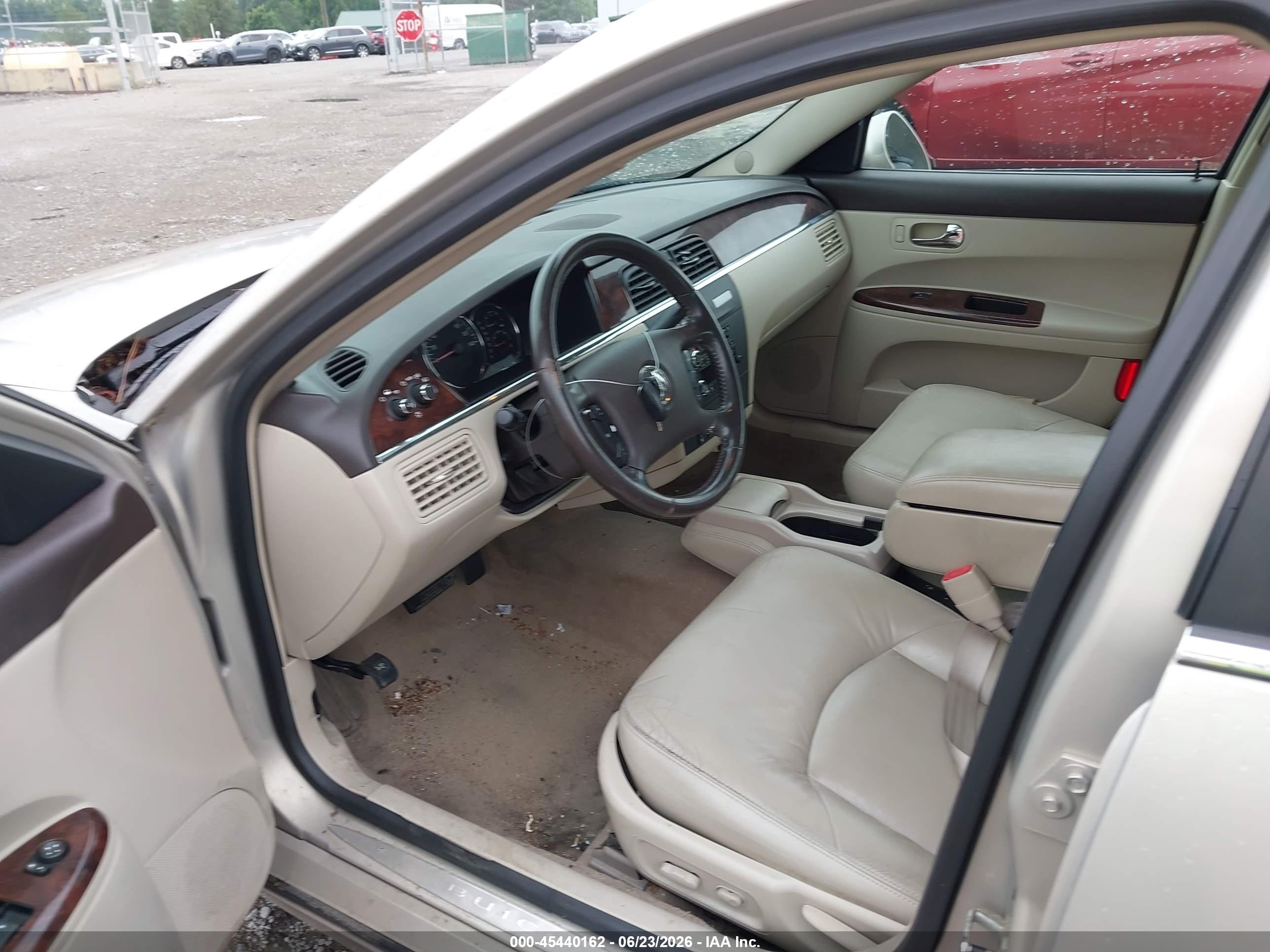 2009 Buick Lacrosse Cxl Gold vin: 2G4WD582091266245