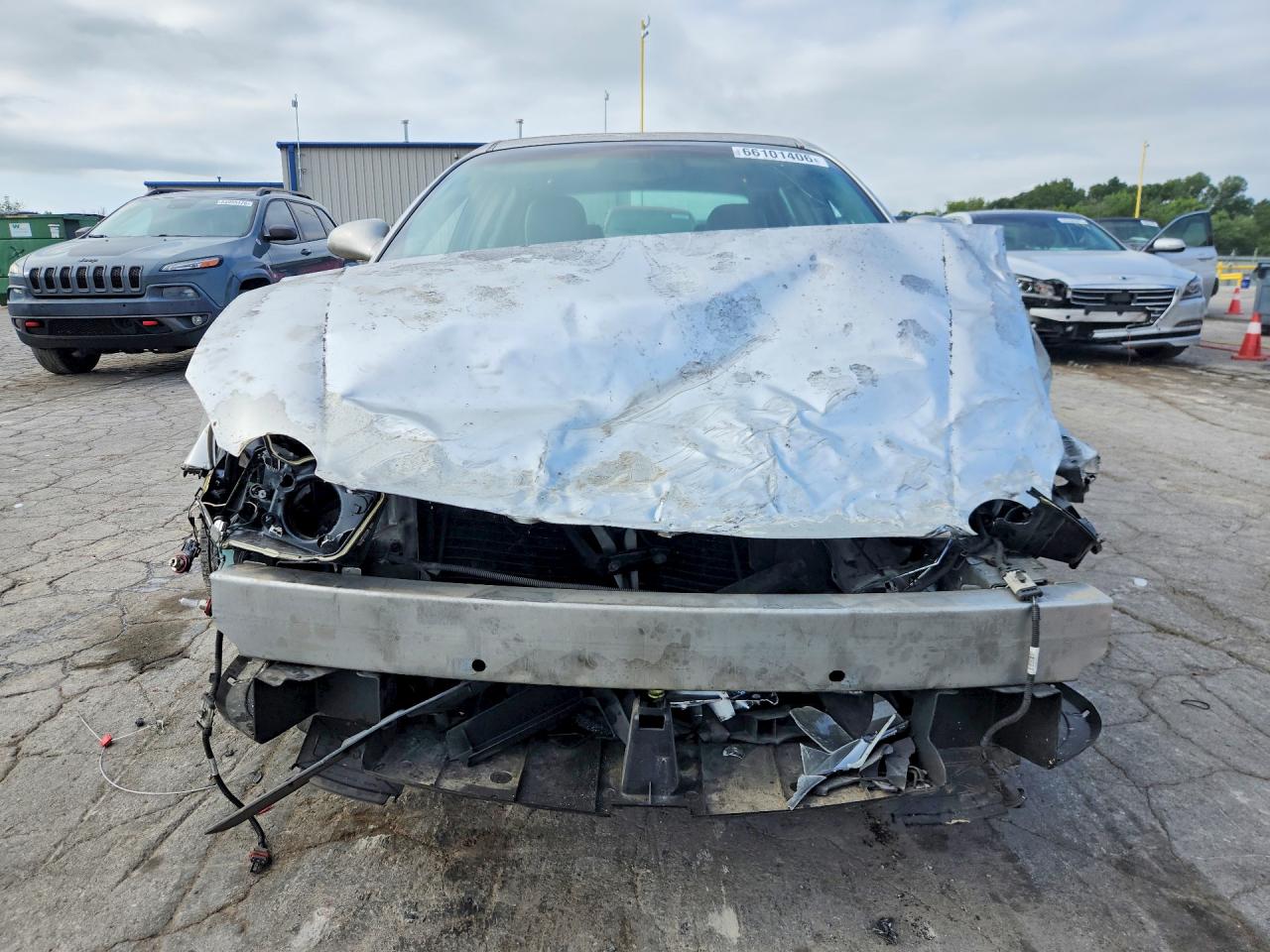 2006 Buick Lacrosse Cxl Silver vin: 2G4WD582161256903
