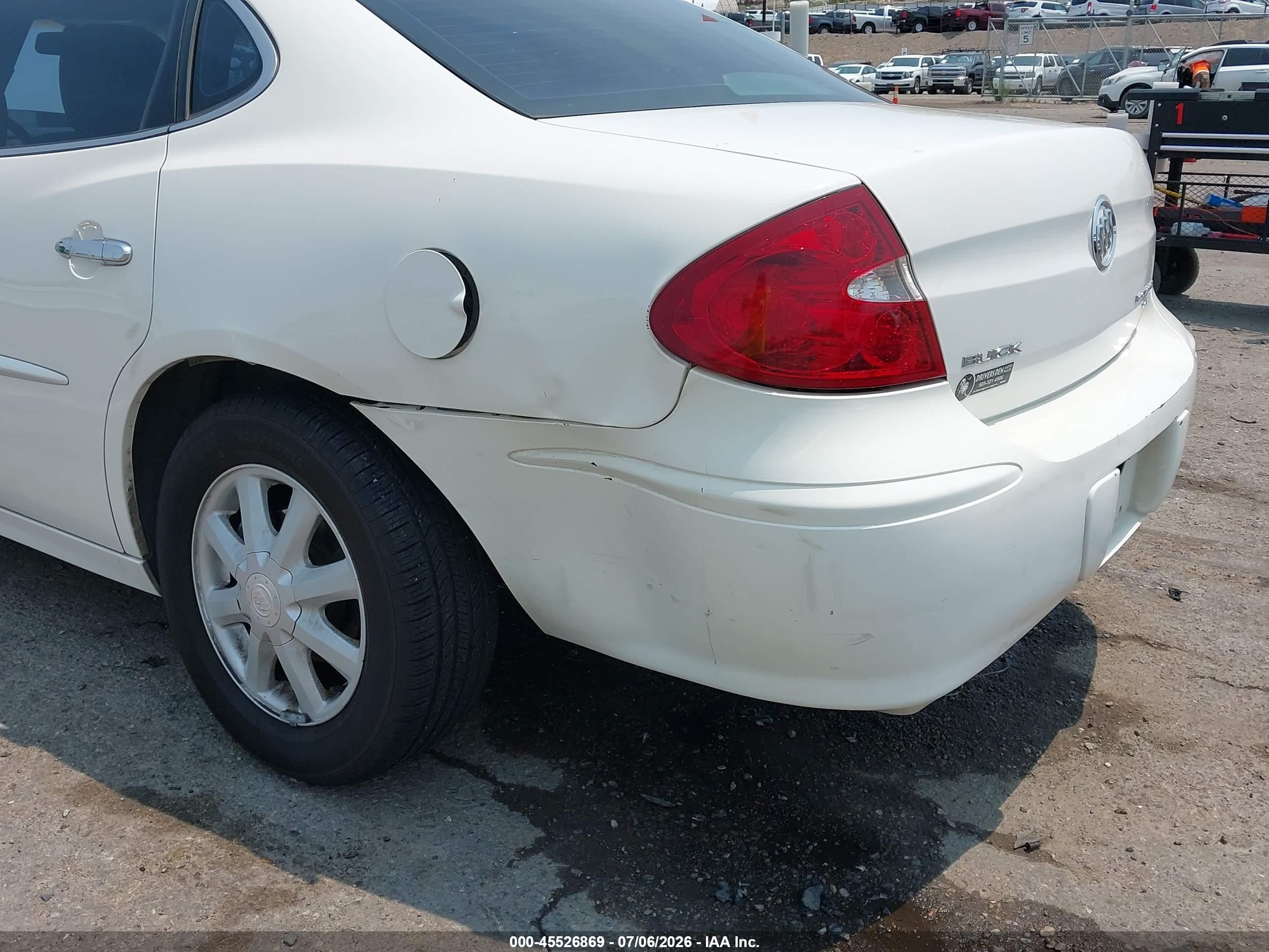 2006 Buick Lacrosse Cxl White vin: 2G4WD582261259843