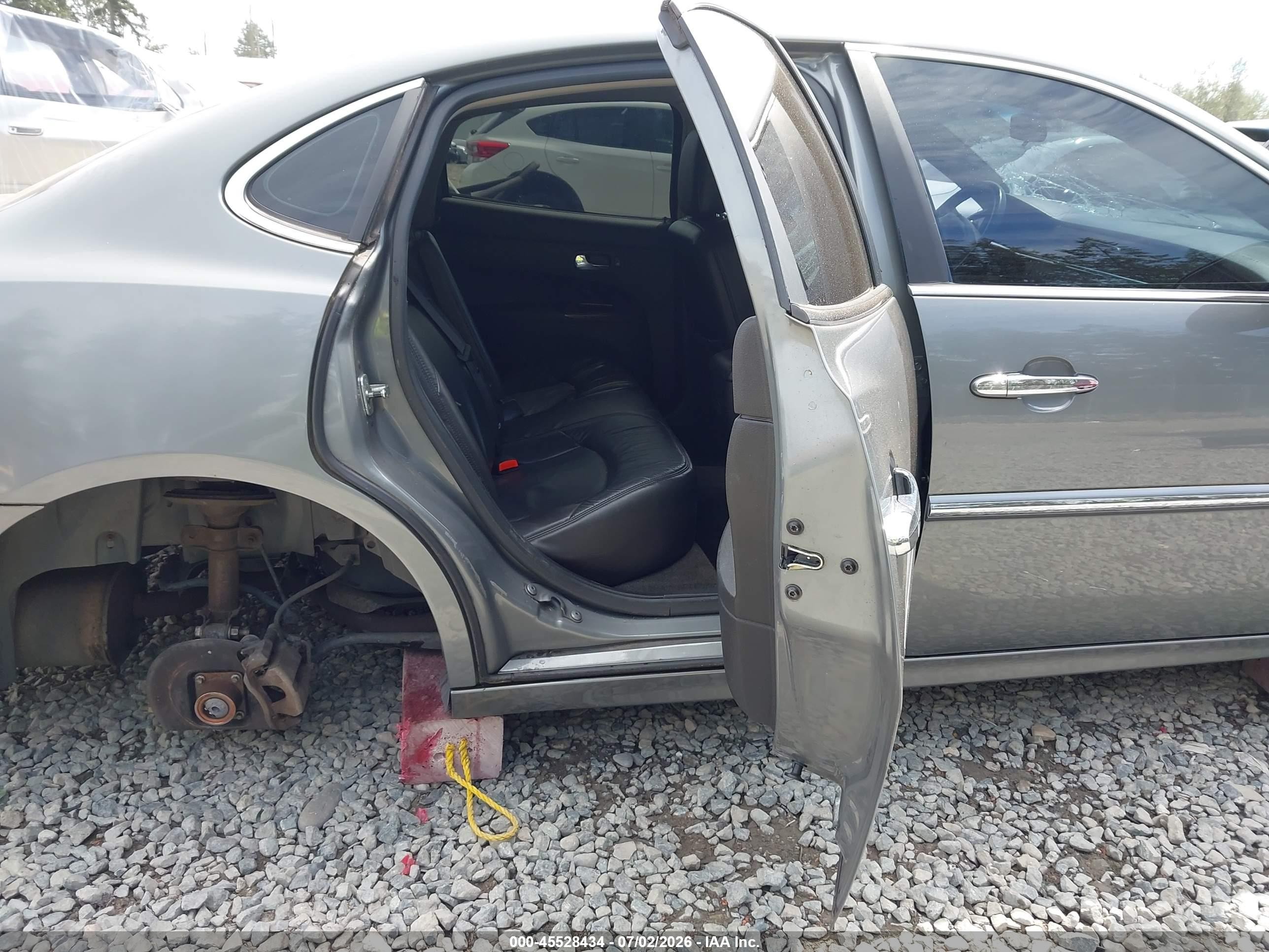 2008 Buick Lacrosse Cxl Gray vin: 2G4WD582281218163