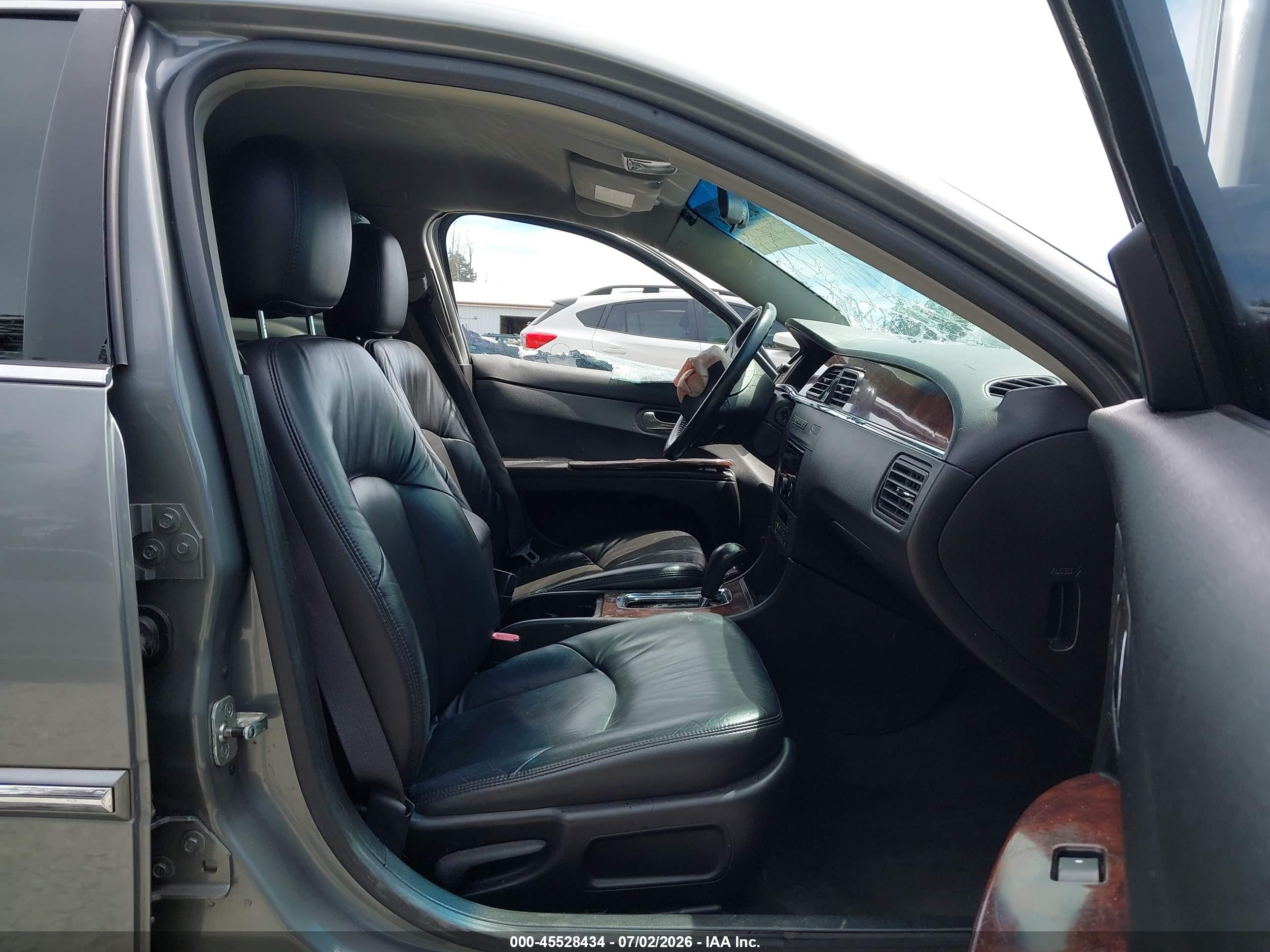 2008 Buick Lacrosse Cxl Gray vin: 2G4WD582281218163