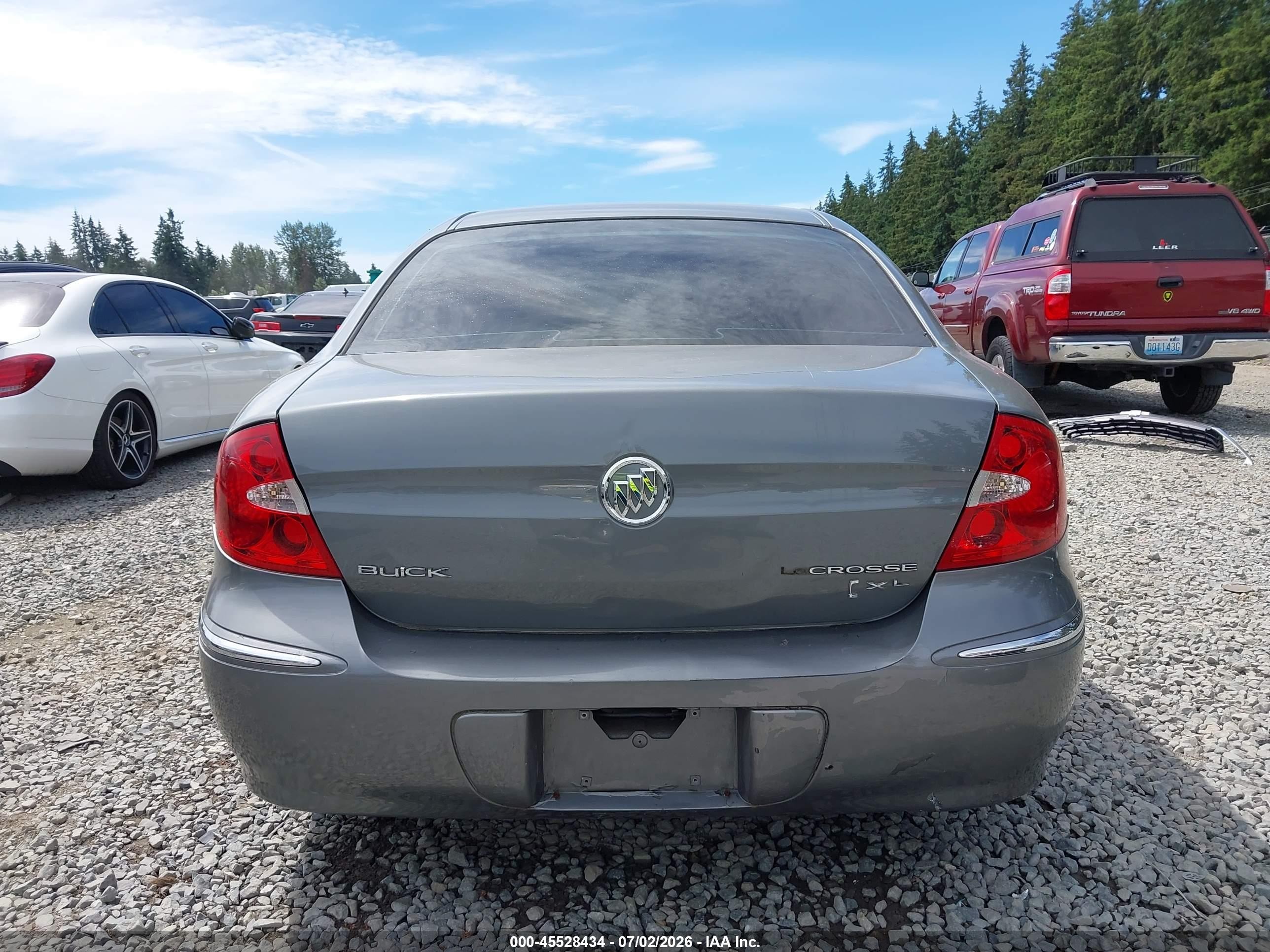 2008 Buick Lacrosse Cxl Gray vin: 2G4WD582281218163