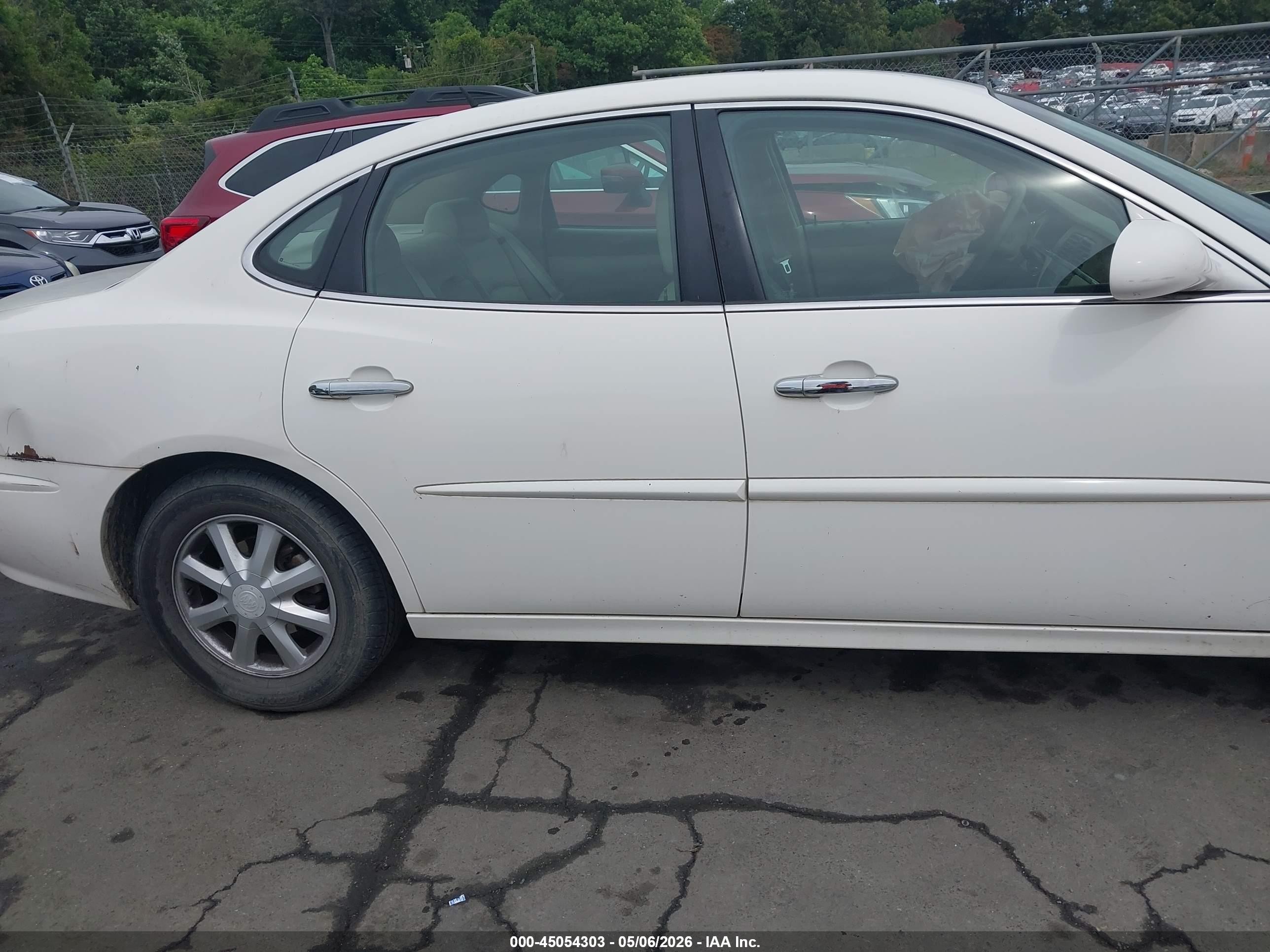 2006 Buick Lacrosse Cxl White vin: 2G4WD582361167138