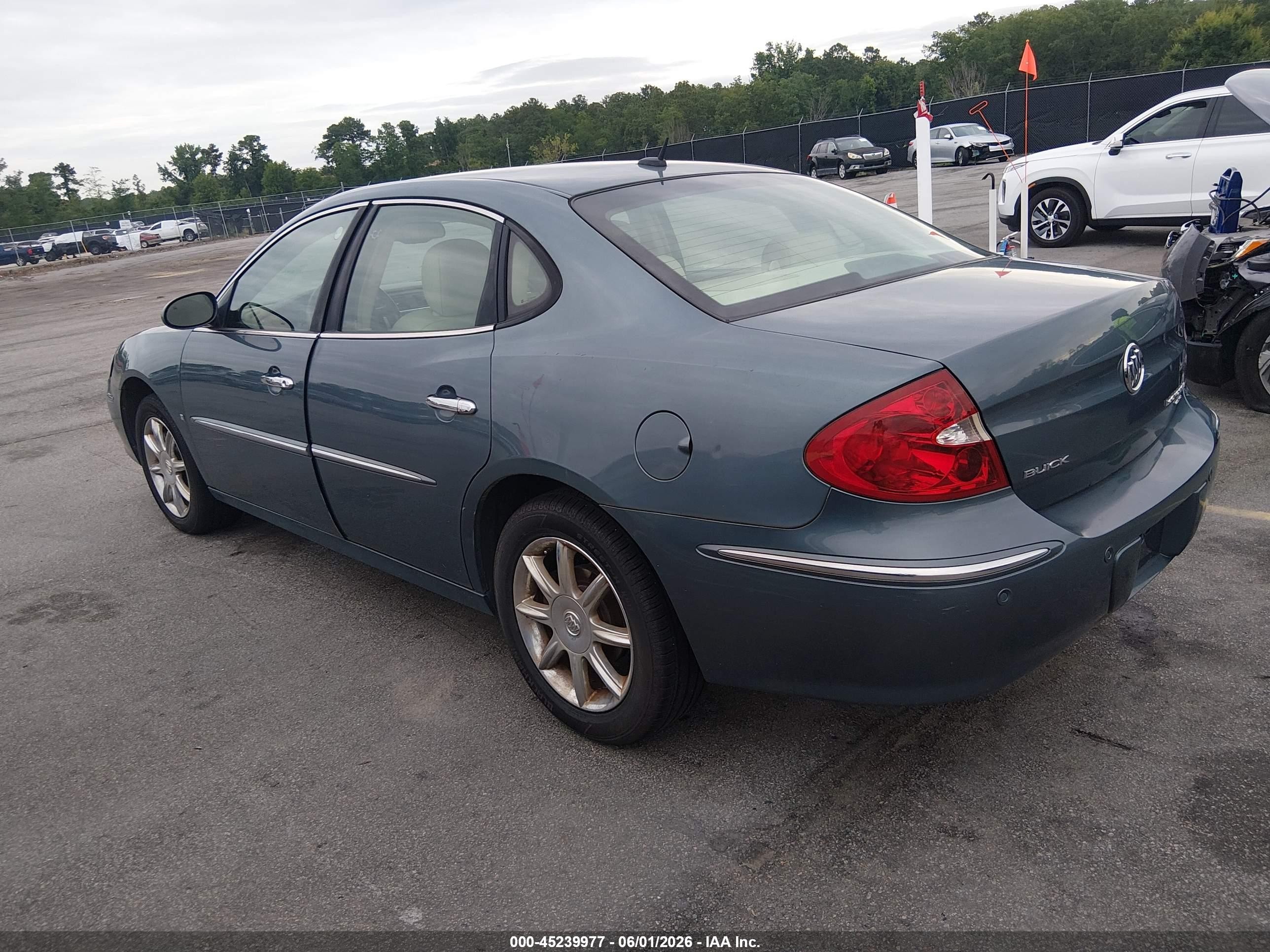 2007 Buick Lacrosse Cxl Light Blue vin: 2G4WD582371209583