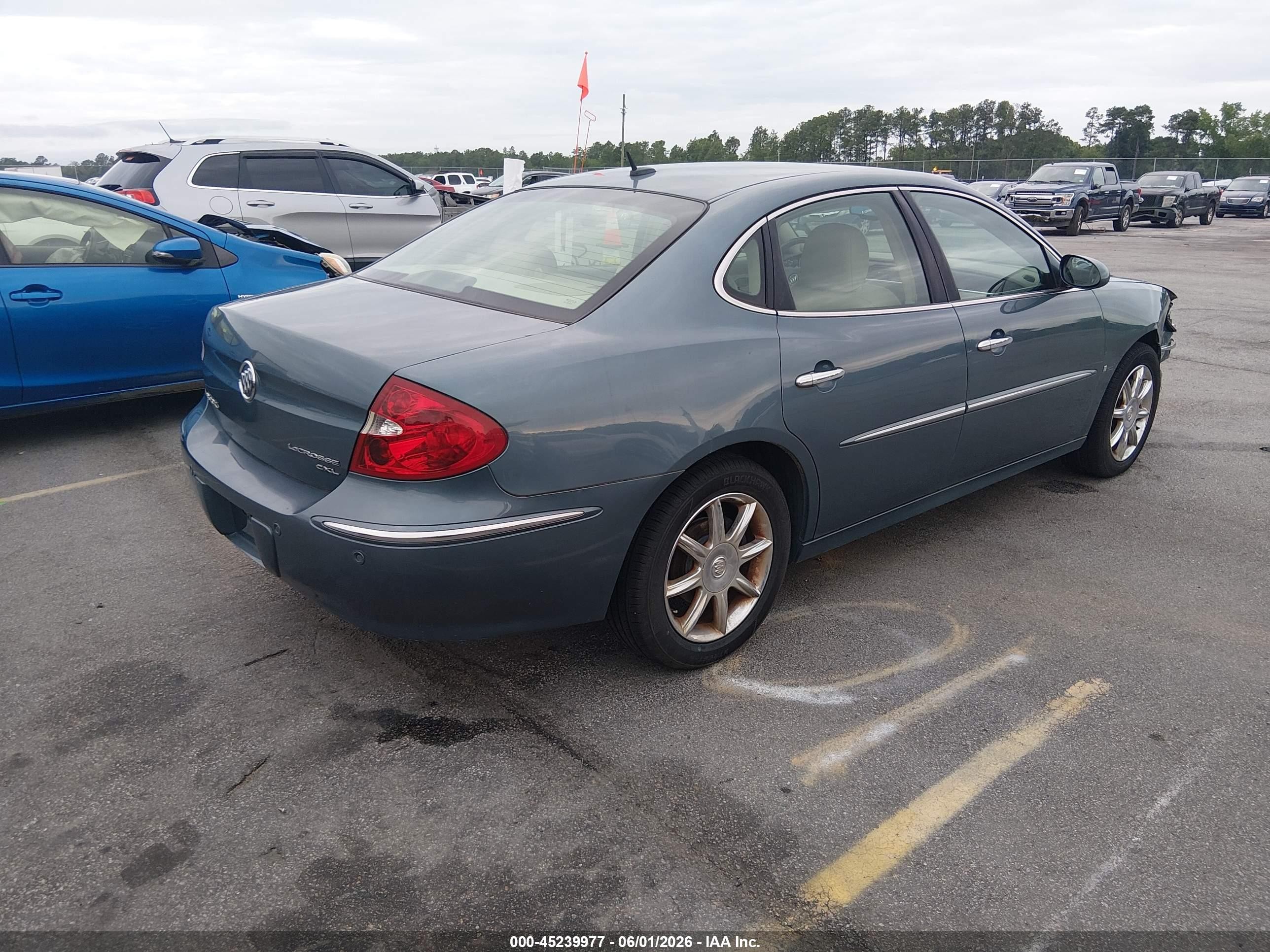 2007 Buick Lacrosse Cxl Light Blue vin: 2G4WD582371209583