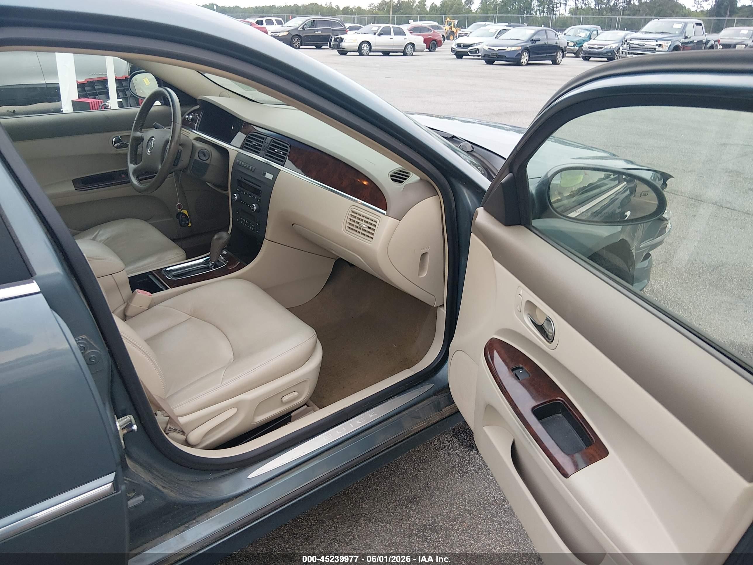 2007 Buick Lacrosse Cxl Light Blue vin: 2G4WD582371209583