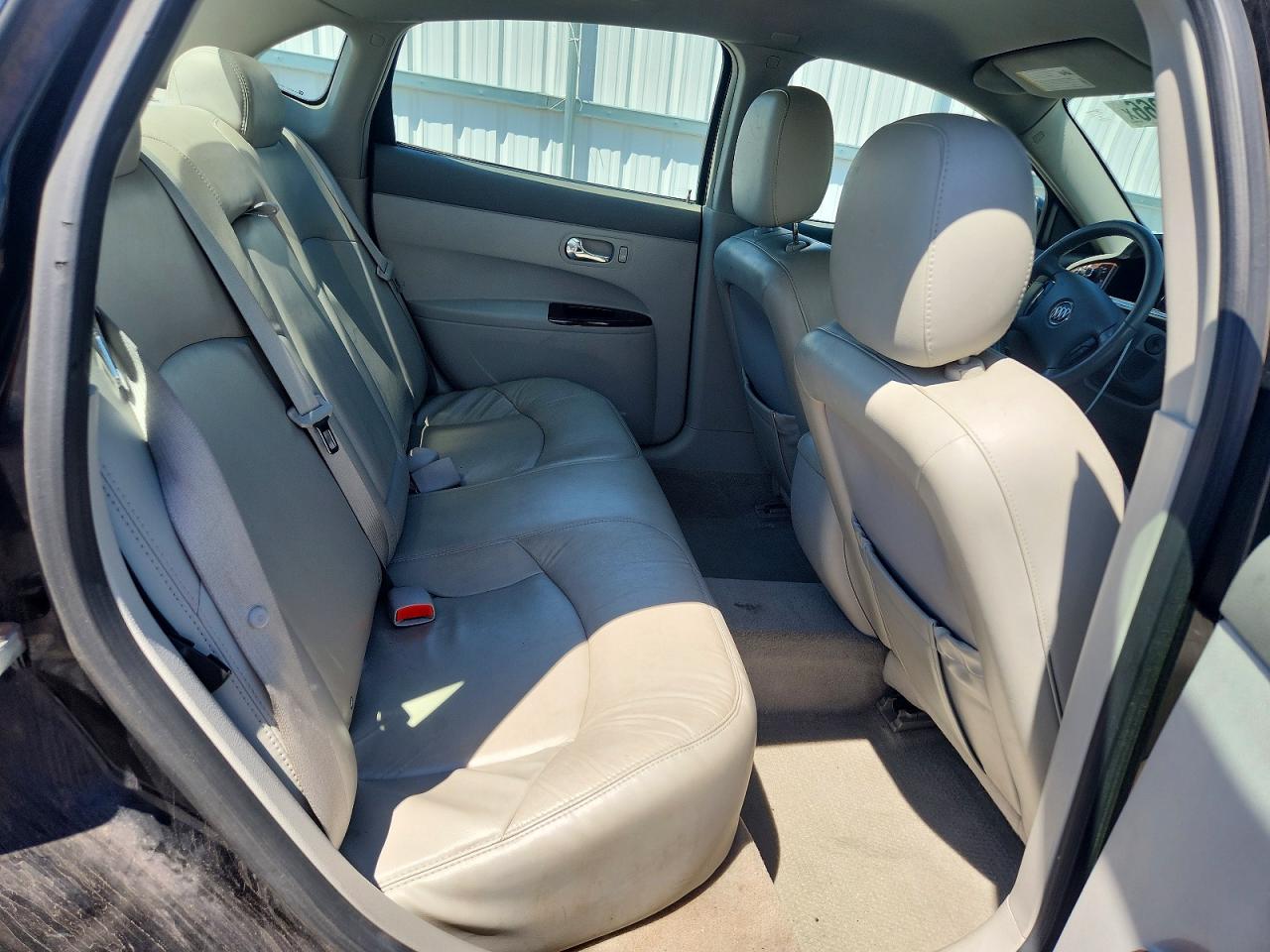 2008 Buick Lacrosse Cxl Black vin: 2G4WD582381147684