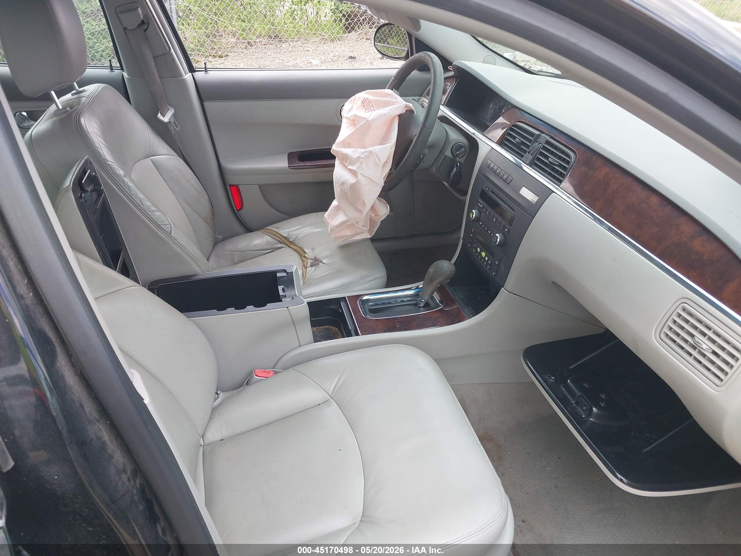 2008 Buick Lacrosse Cxl Black vin: 2G4WD582381182161