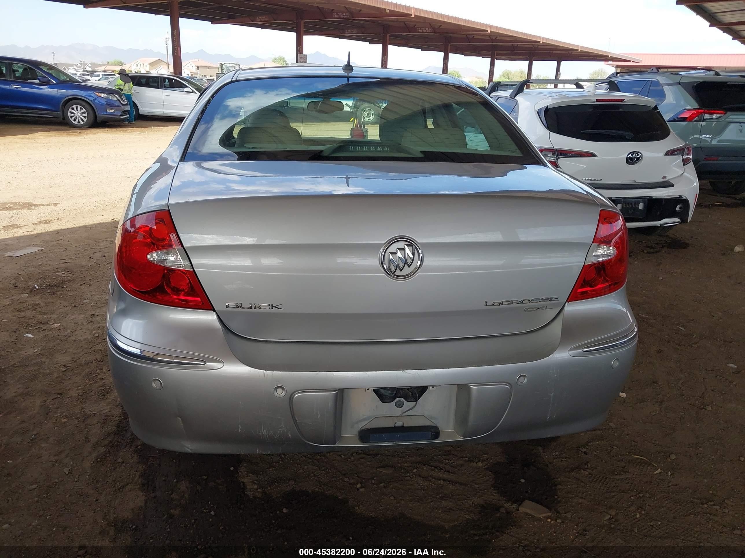 2008 Buick Lacrosse Cxl Beige vin: 2G4WD582381348808