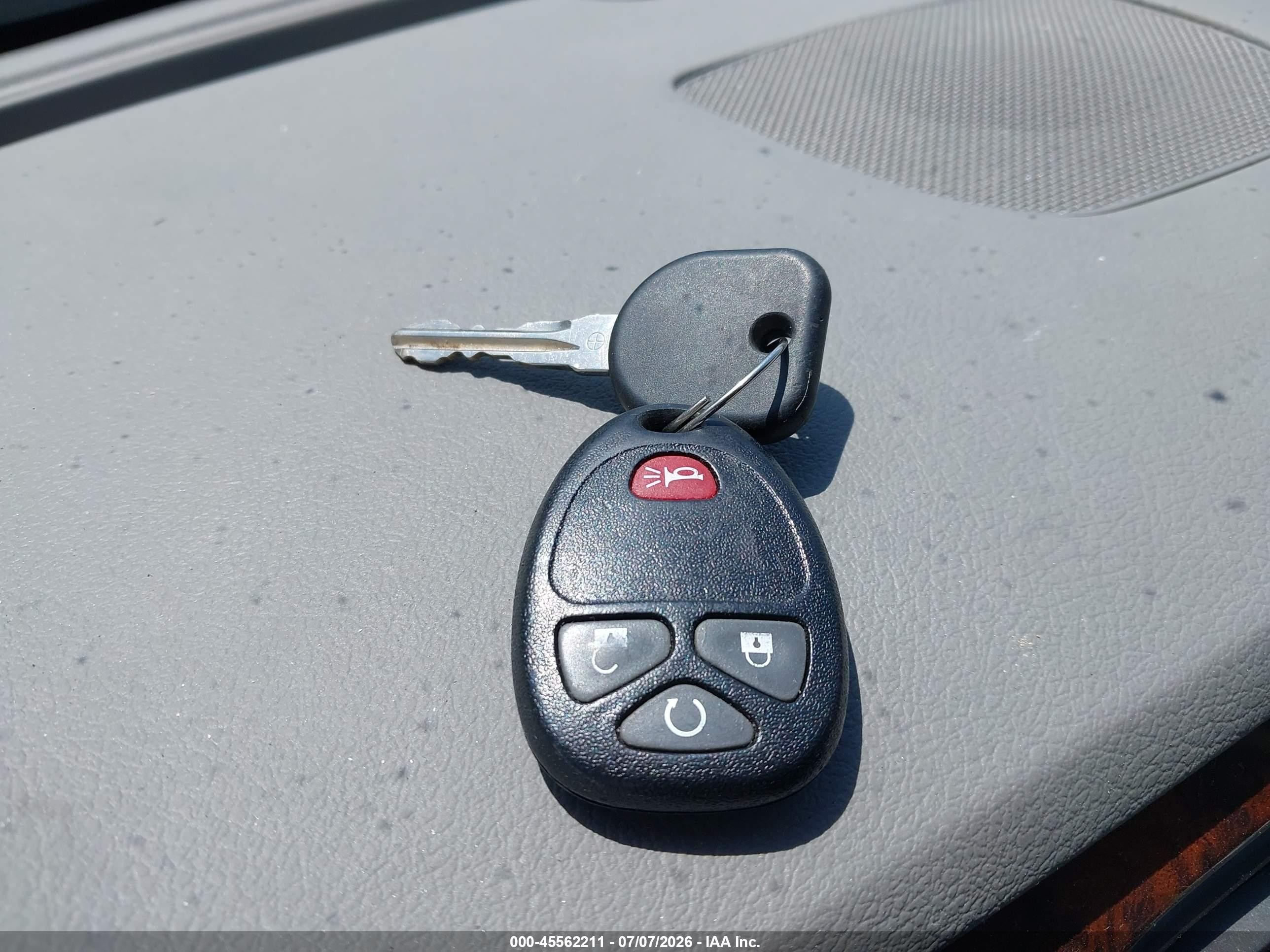 2009 Buick Lacrosse Cxl Серебряный vin: 2G4WD582391151395
