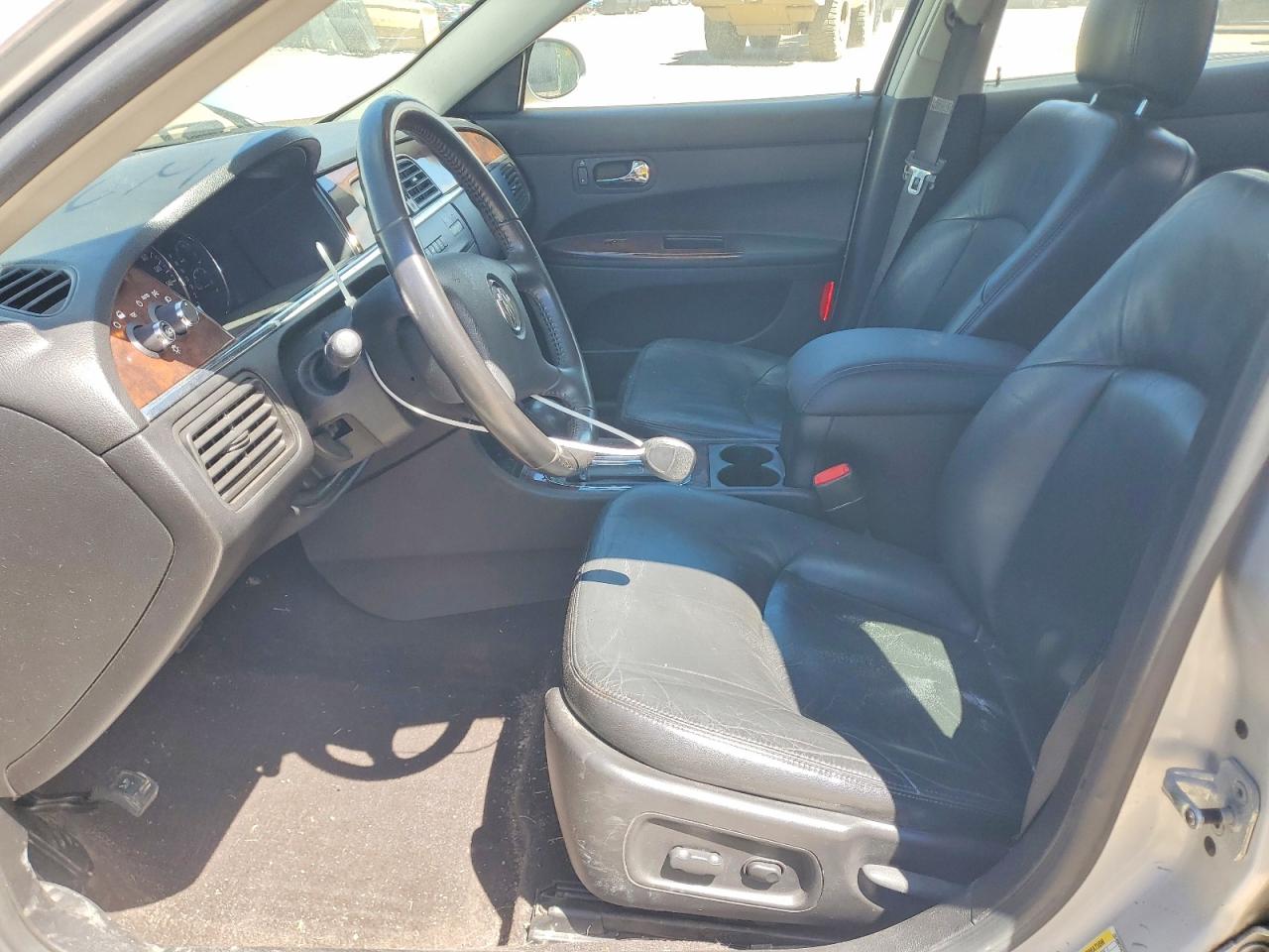 2009 Buick Lacrosse Cxl Серебряный vin: 2G4WD582391204404
