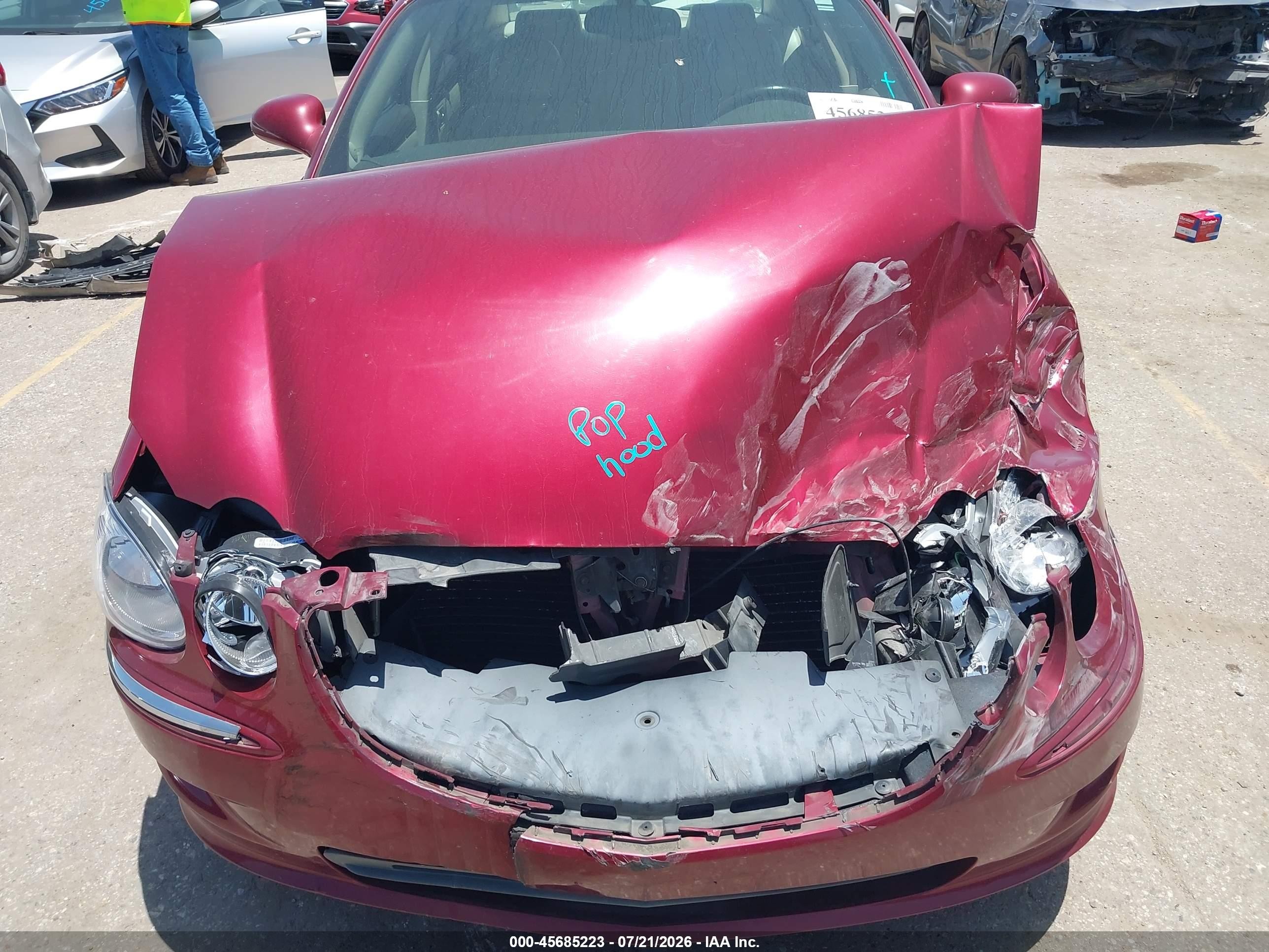 2009 Buick Lacrosse Cxl Burgundy vin: 2G4WD582391236432