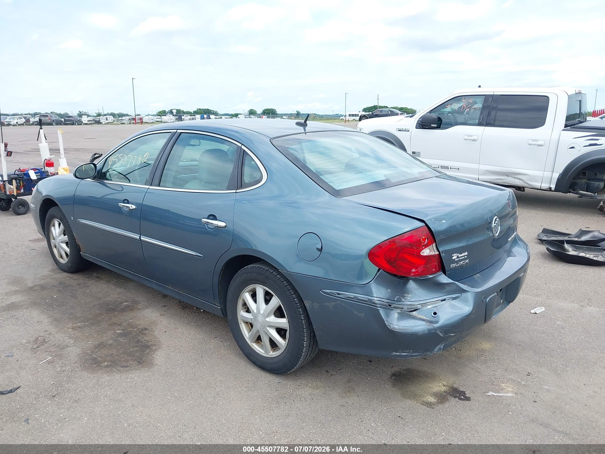 2006 Buick Lacrosse Cxl Blue vin: 2G4WD582461127411
