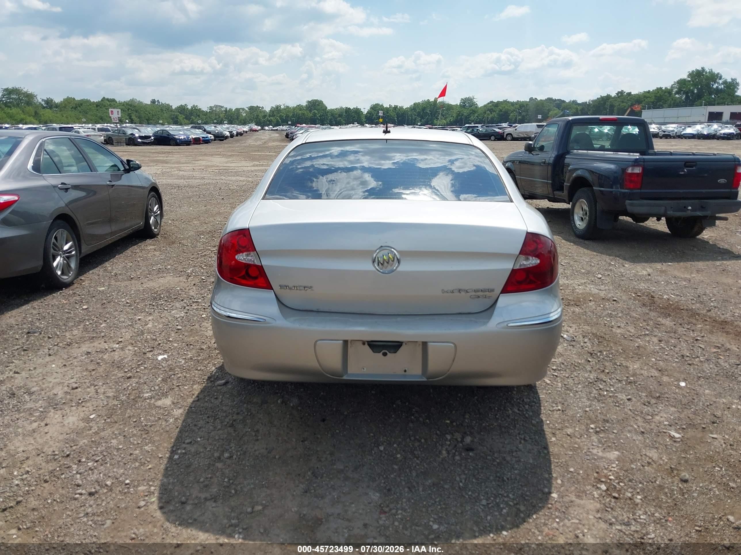 2006 Buick Lacrosse Cxl Серебряный vin: 2G4WD582461252392
