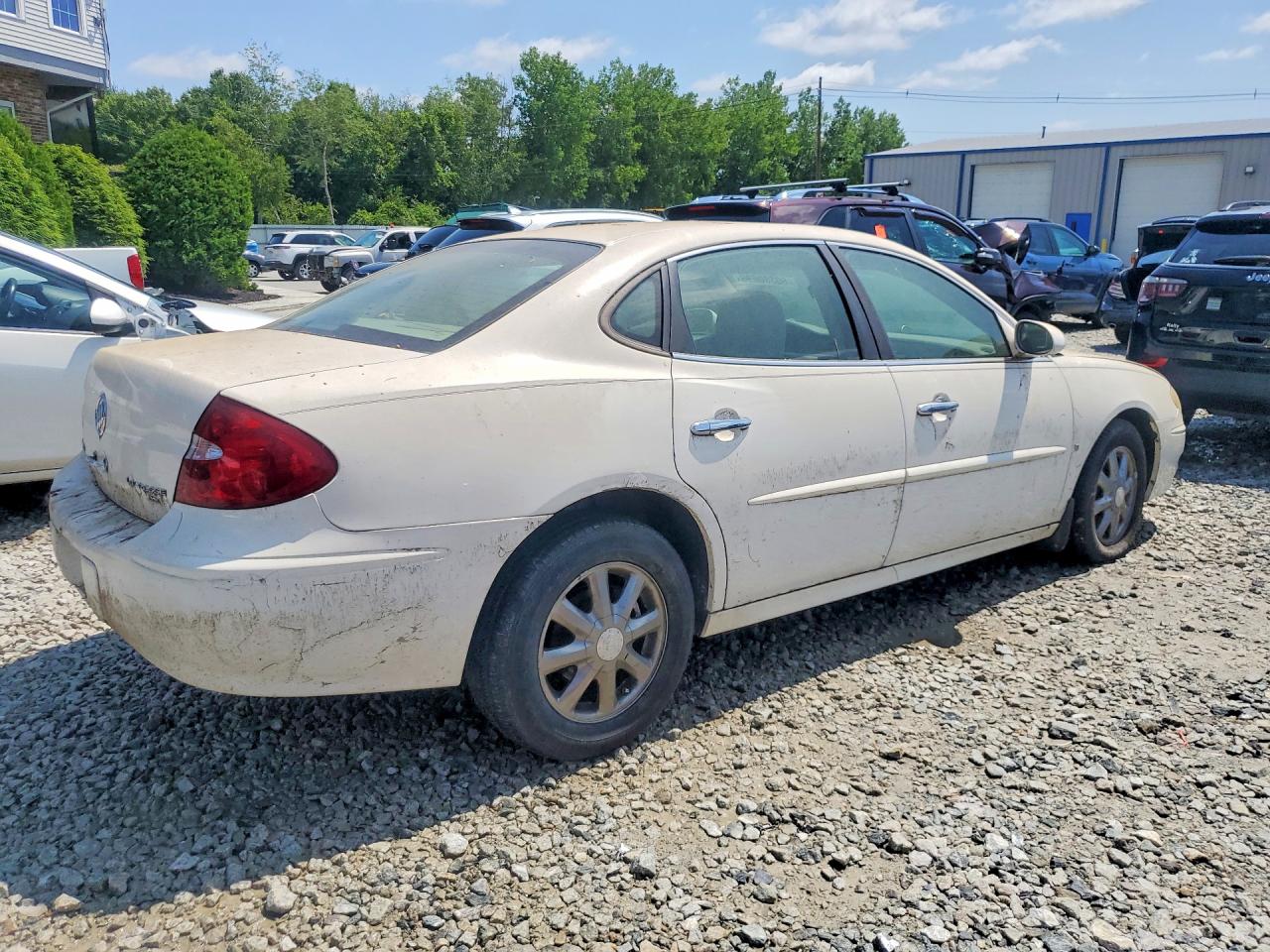 2007 Buick Lacrosse Cxl White vin: 2G4WD582471110335