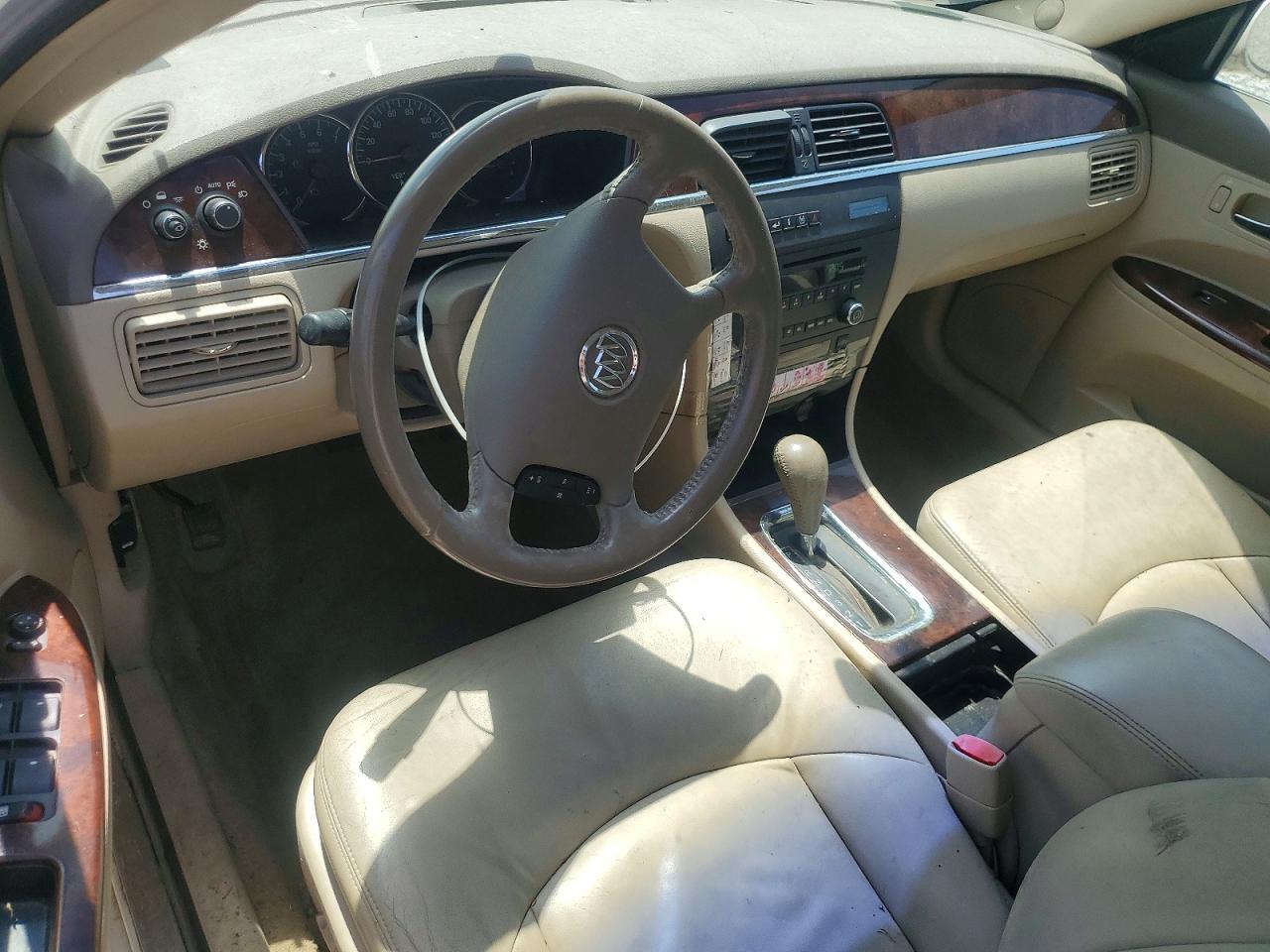 2007 Buick Lacrosse Cxl White vin: 2G4WD582471110335