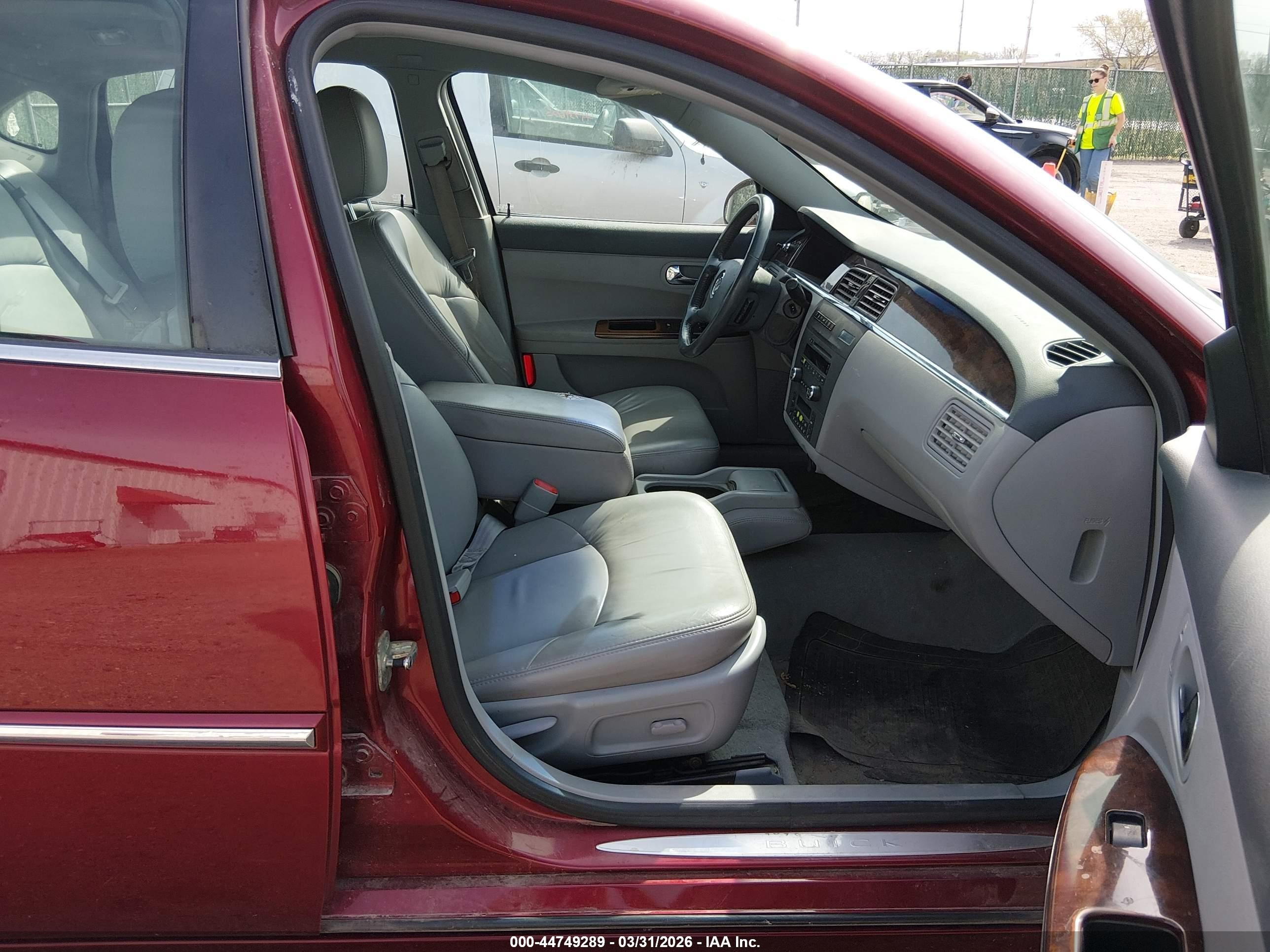 2007 Buick Lacrosse Cxl Red vin: 2G4WD582471194513