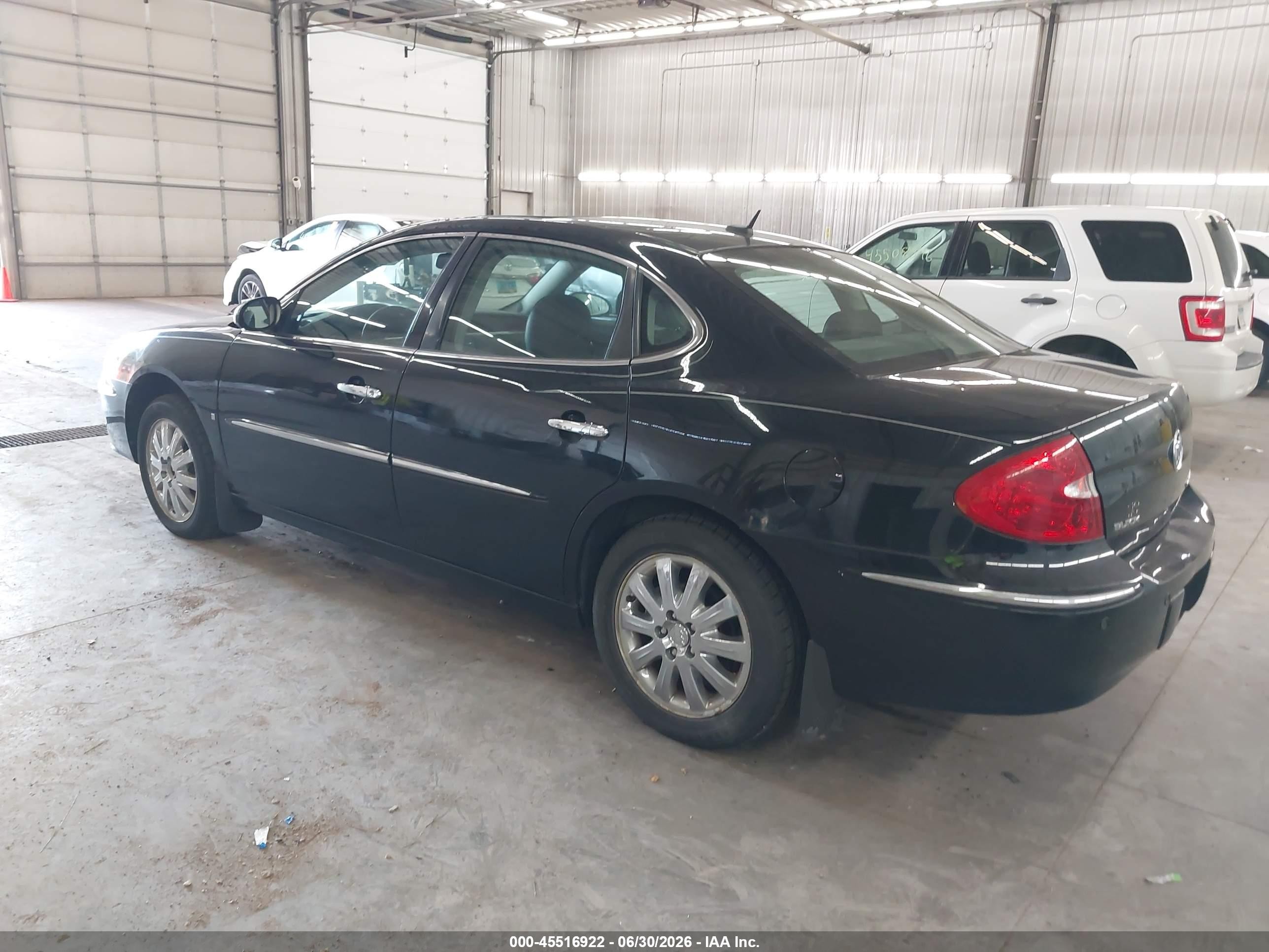 2008 Buick Lacrosse Cxl Черный vin: 2G4WD582481145197