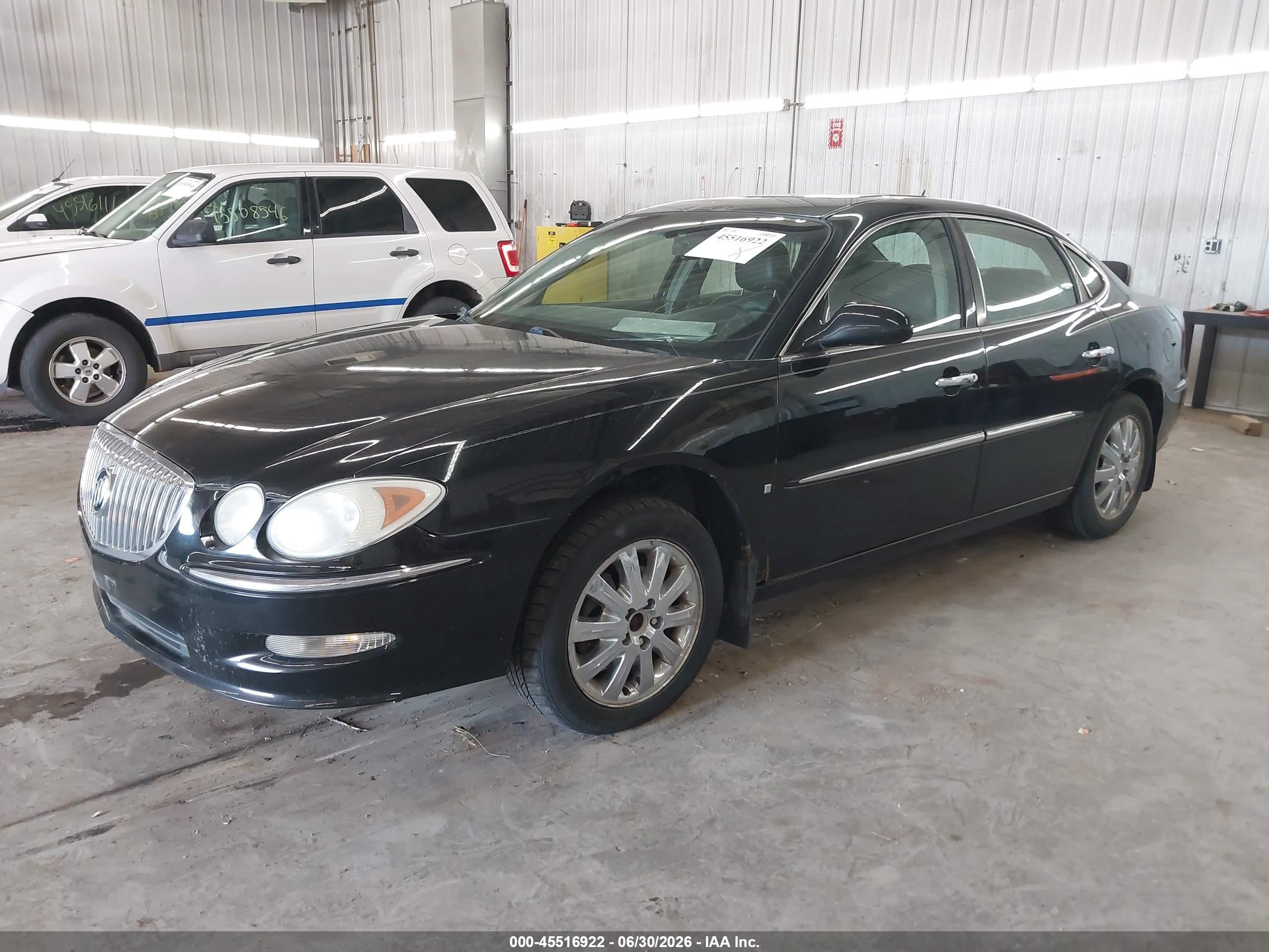 2008 Buick Lacrosse Cxl Черный vin: 2G4WD582481145197