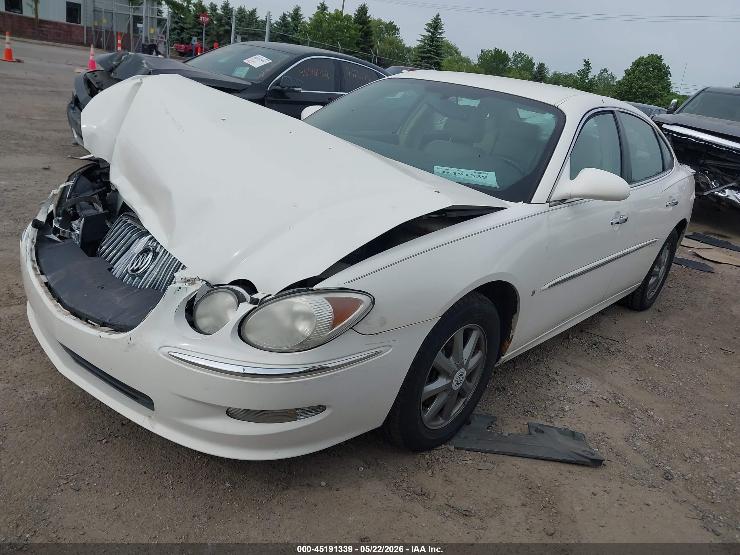 2008 Buick Lacrosse Cxl White vin: 2G4WD582481353371