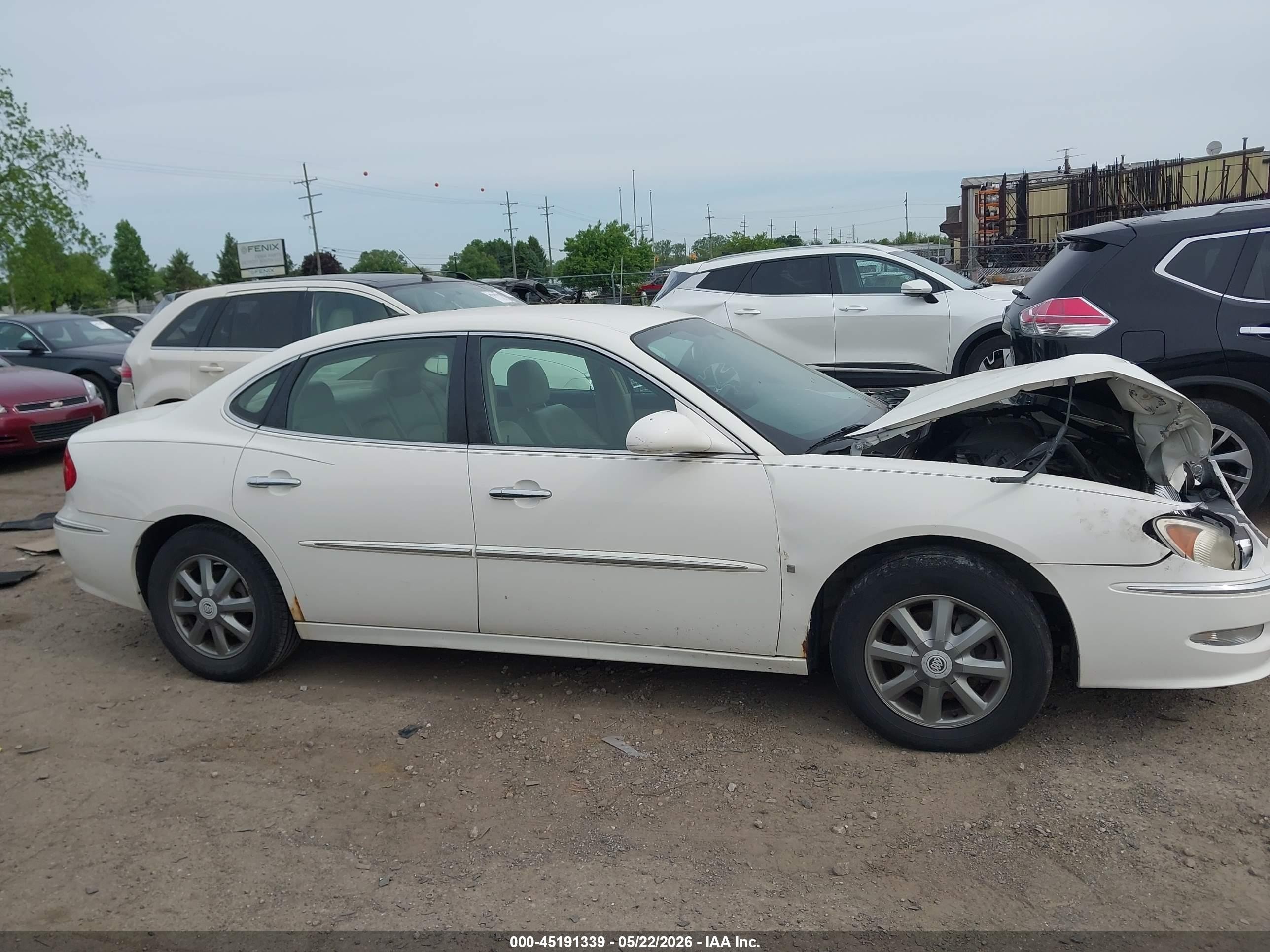 2008 Buick Lacrosse Cxl White vin: 2G4WD582481353371