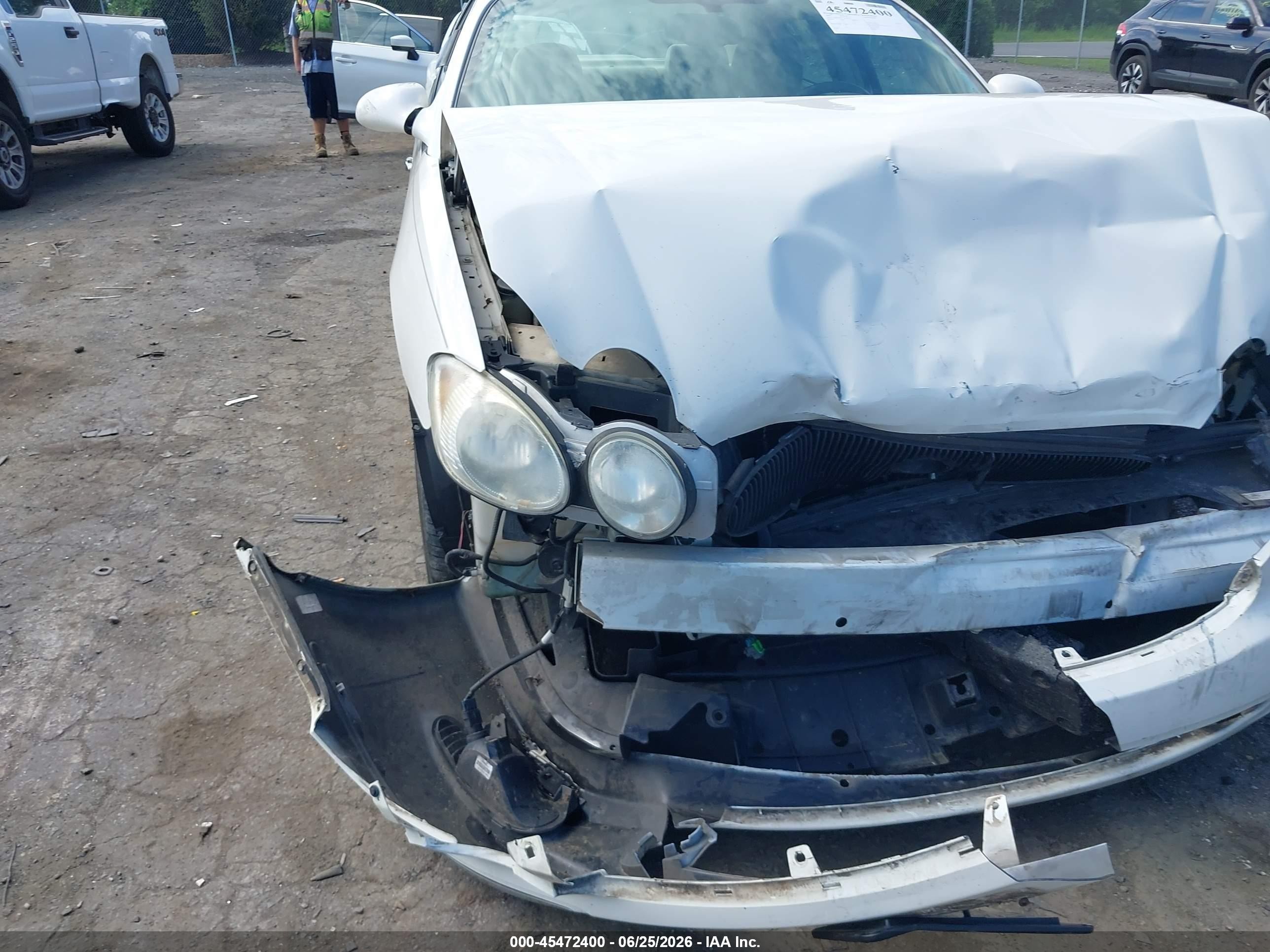 2007 Buick Lacrosse Cxl White vin: 2G4WD582571161908