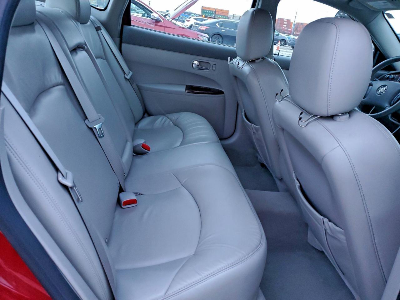 2008 Buick Lacrosse Cxl Red vin: 2G4WD582581166219